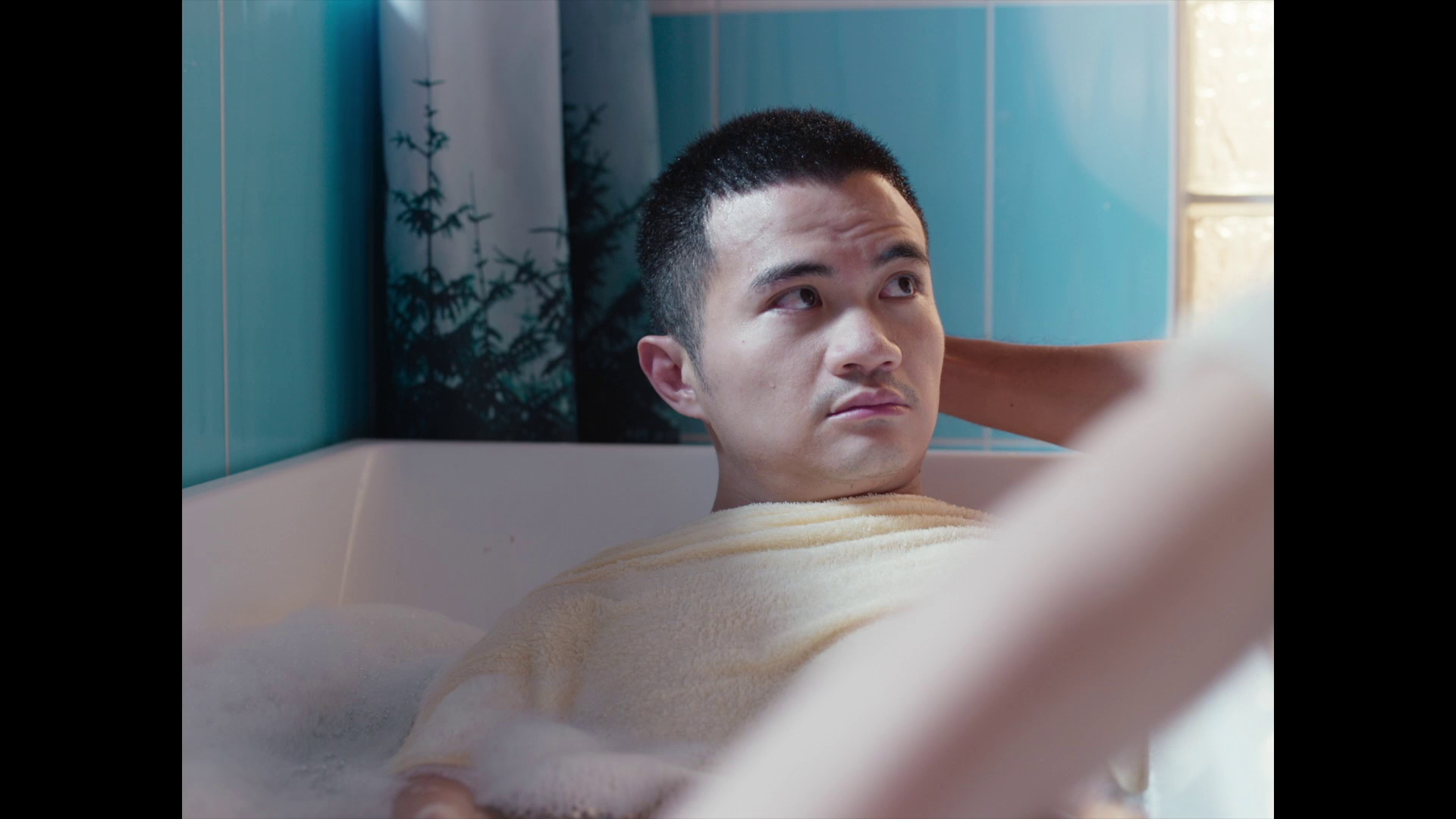 青春梦 [国语配音/中文字幕].Damp.2025.1080p.WEB-DL.H264.AAC-QuickIO 0.77GB-5.png