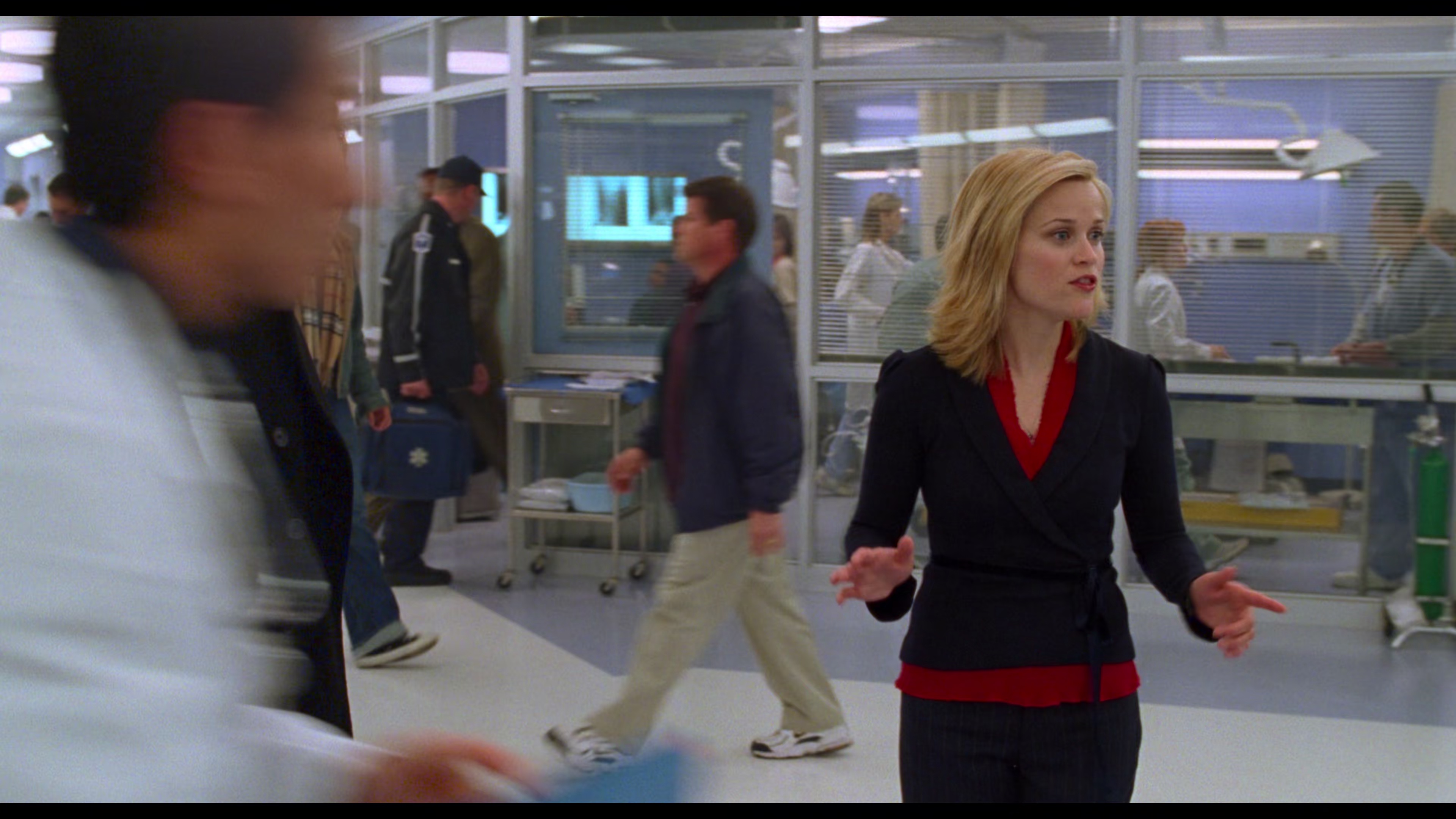 宛如天堂 [简繁英字幕].Just.Like.Heaven.2005.2160p.NF.WEB-DL.H.265.DDP5.1-QuickIO 9.37GB-4.png