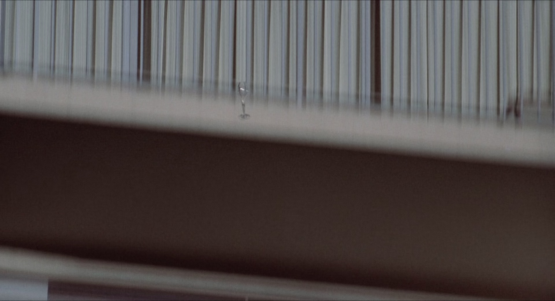 谋害老妈 [简繁英字幕].Throw.Momma.from.the.Train.1987.Bluray.1080p.DTS-HDMA5.1.x265.10bit-DreamHD 6.21GB-7.png