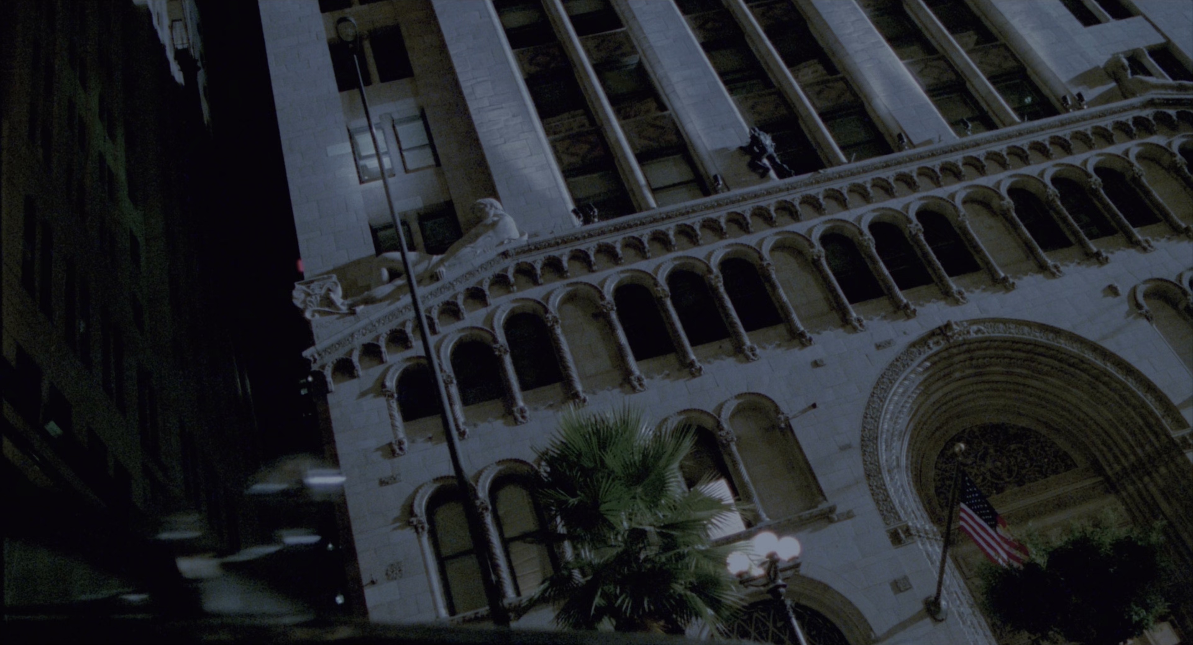 再生侠 [HDR/杜比视界双版本][简繁英字幕].Spawn.1997.2160p.UHD.BluRay.DV.x265.10bit.DTS-HD.MA.5.1-ParkHD 20.88GB-4.png