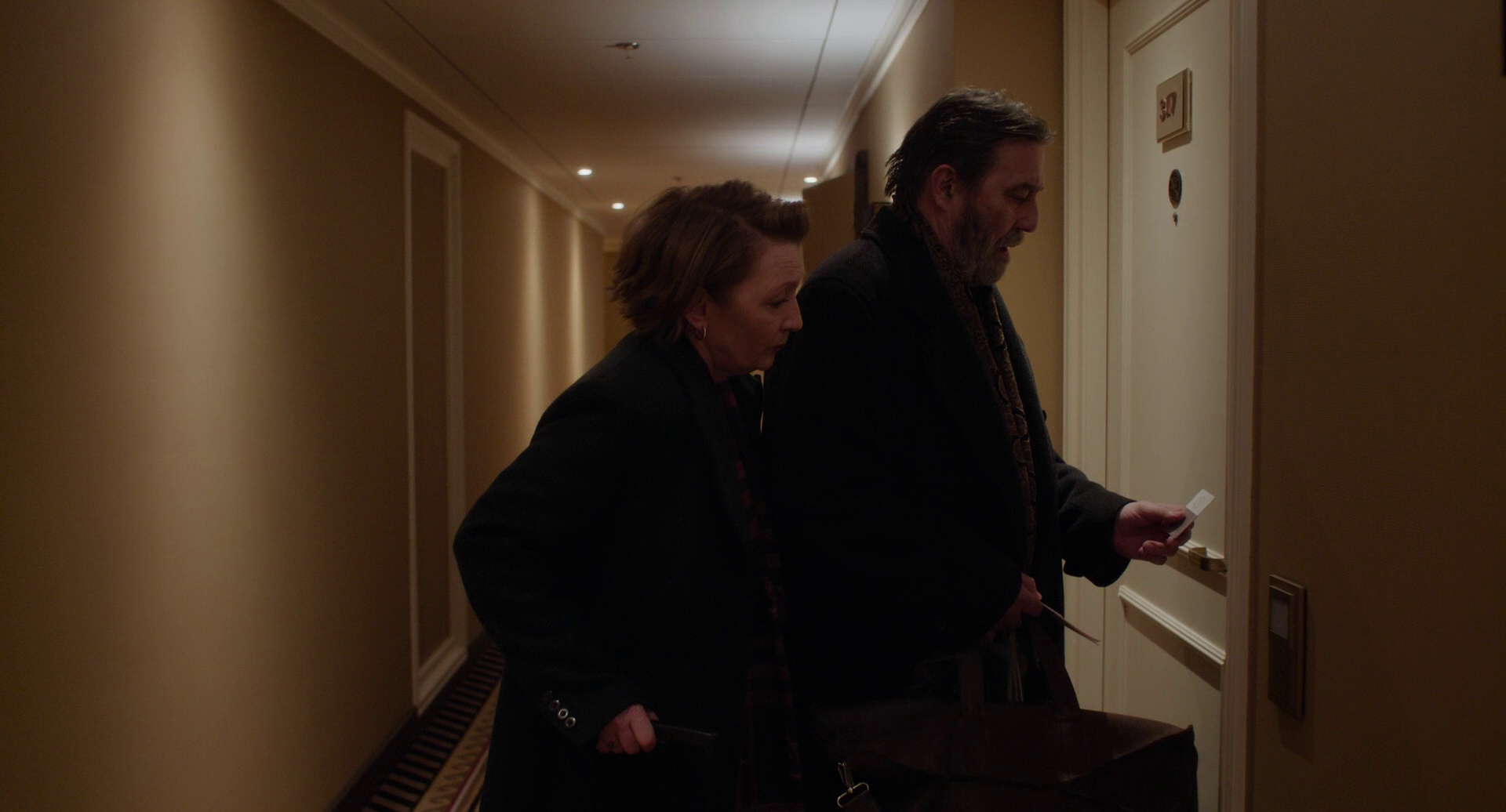 冬歇 [简繁英字幕].Midwinter.Break.2026.Bluray.1080p.DTS-HDMA5.1.x264-DreamHD 10.91GB-2.png