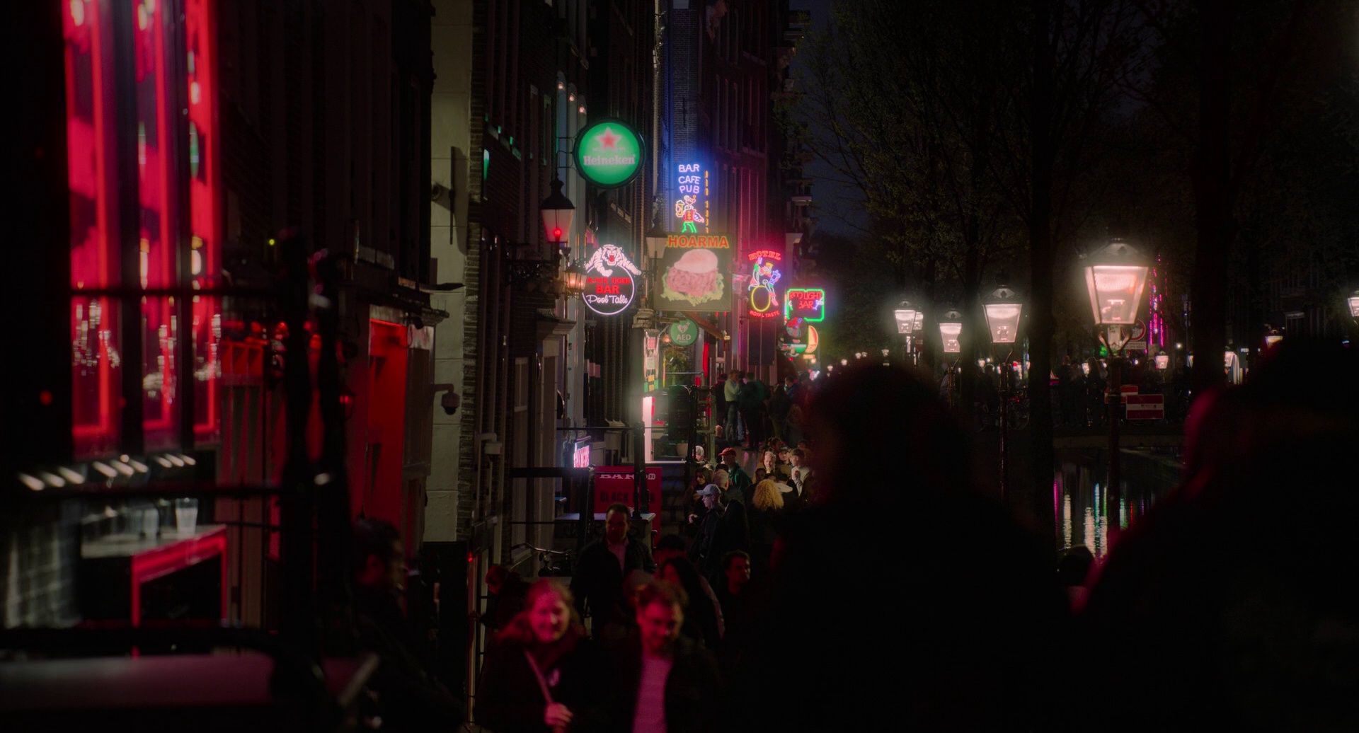 冬歇 [简繁英字幕].Midwinter.Break.2026.Bluray.1080p.DTS-HDMA5.1.x264-DreamHD 10.91GB-5.png