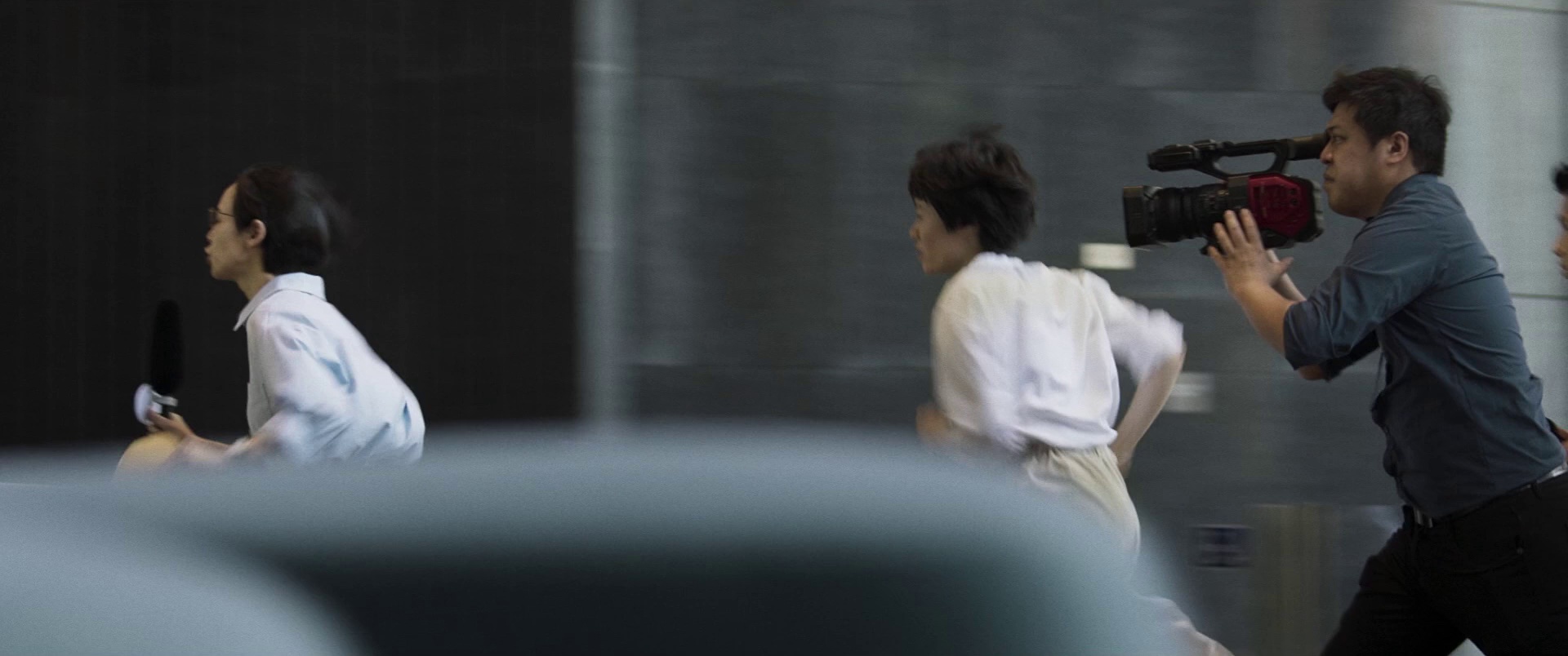 内幕 [国粤多音轨/简繁字幕].Under.Current.2025.1080p.BluRay.x264.WiKi 10.95GB-4.png