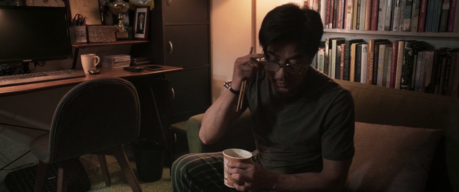 内幕 [国粤多音轨/简繁字幕].Under.Current.2025.1080p.BluRay.x265.10bit.WiKi 6.51GB-2.png