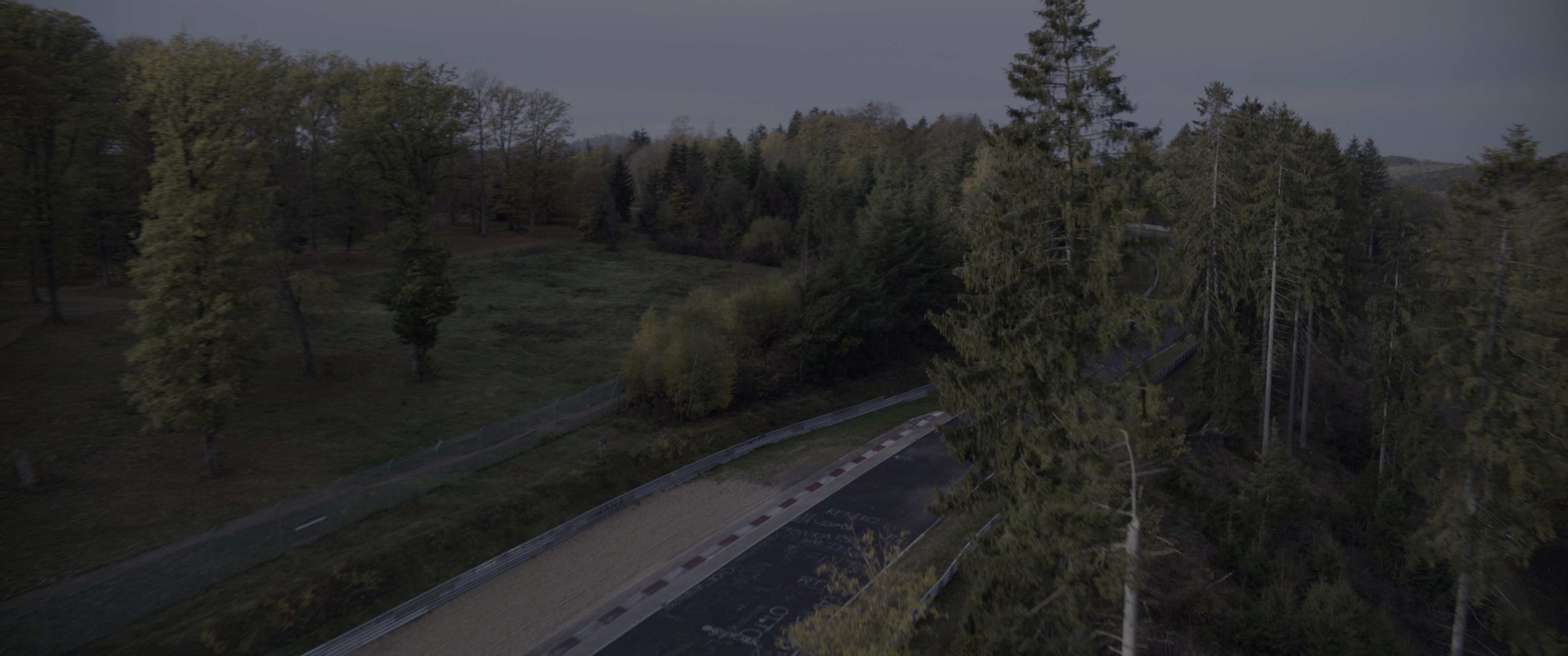 GT赛车：极速狂飙 [HDR/杜比视界双版本][简繁英字幕].2023.V2.BluRay.2160p.TrueHD7.1.DoVi.HDR.x265.10bit-DreamHD 23.30GB-5.png