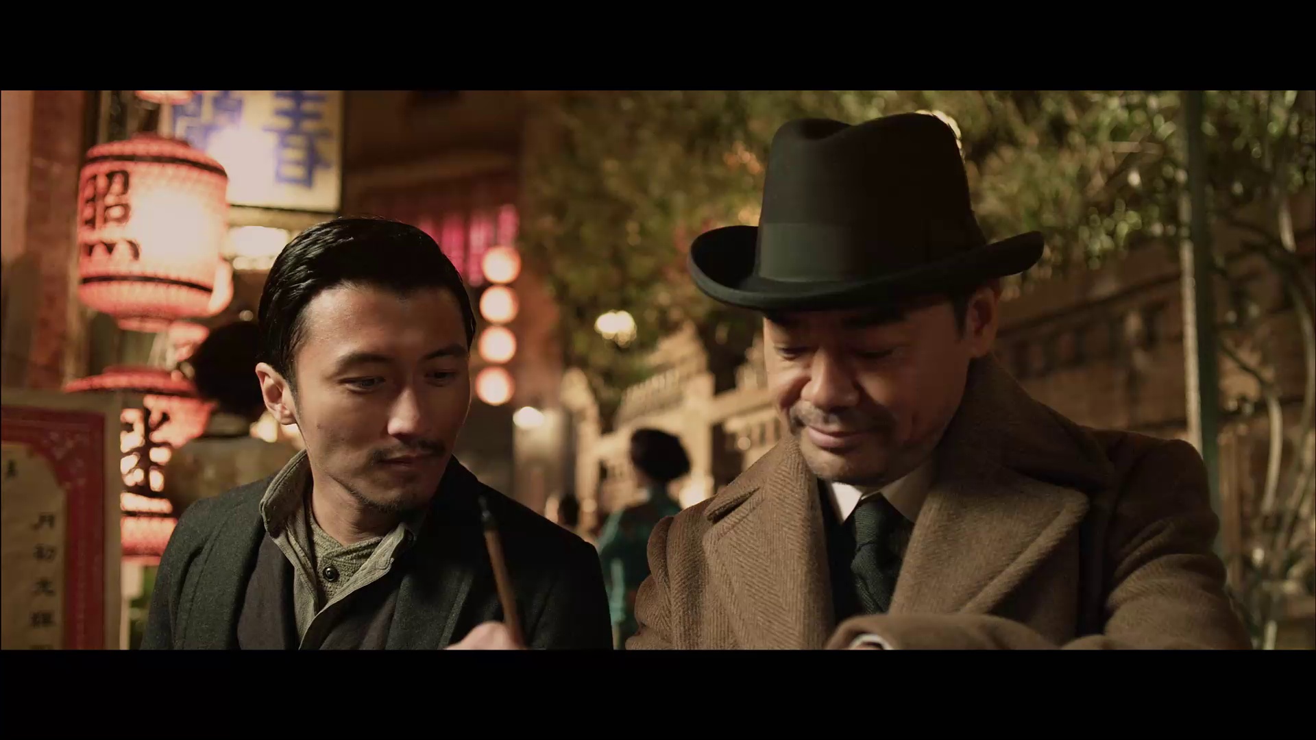 消失的子弹 [国语配音/中文字幕].The.Bullet.Vanishes.2012.1080p.CATCHPLAY.WEB-DL.H264.AAC-QuickIO 3.11GB-3.png