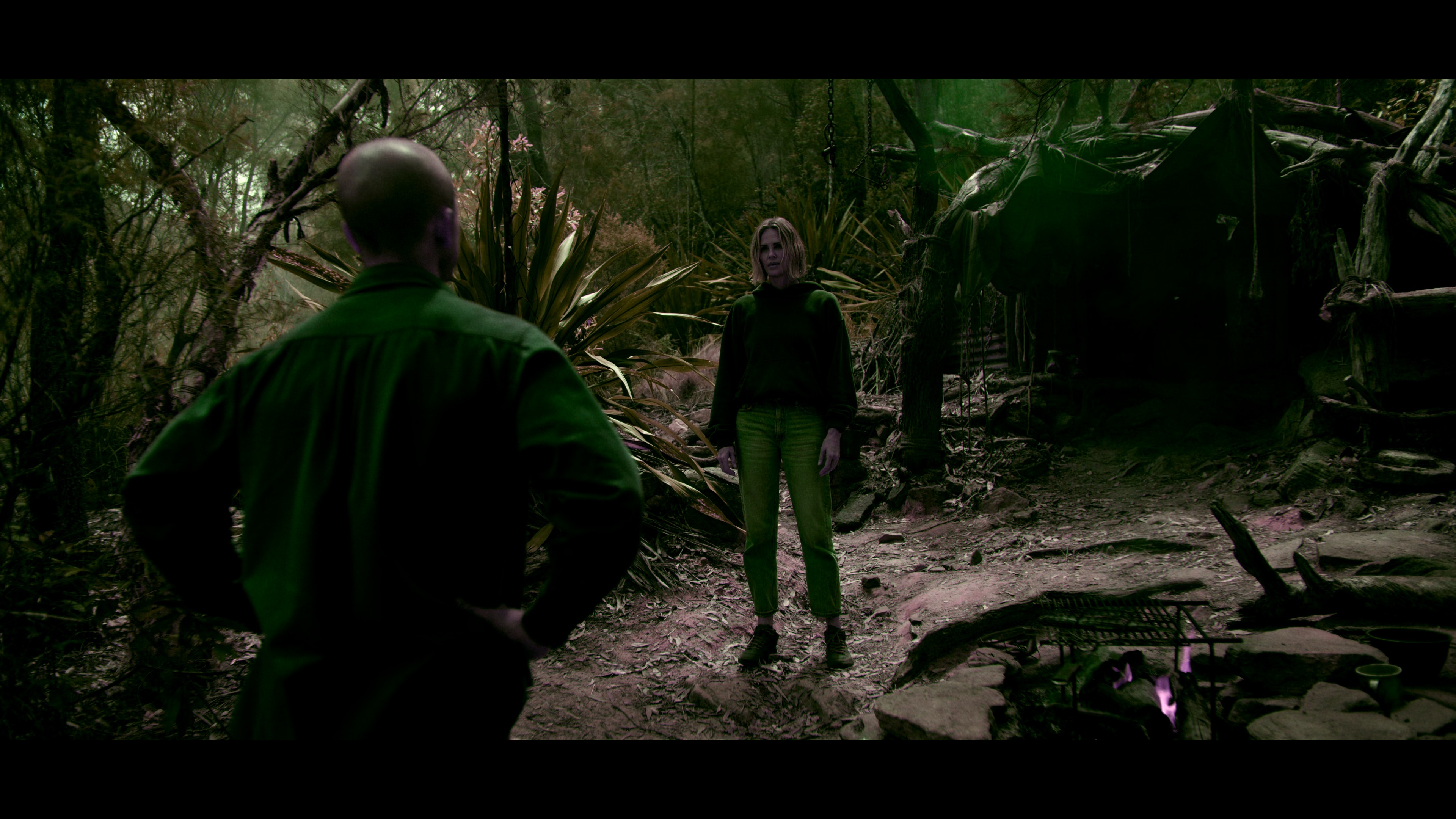 巅峰猎杀 [杜比视界版本][简繁英字幕].Apex.2026.2160p.NF.WEB-DL.DDP5.1.Atmos.DV.H.265-PandaQT 13.27GB-3.png