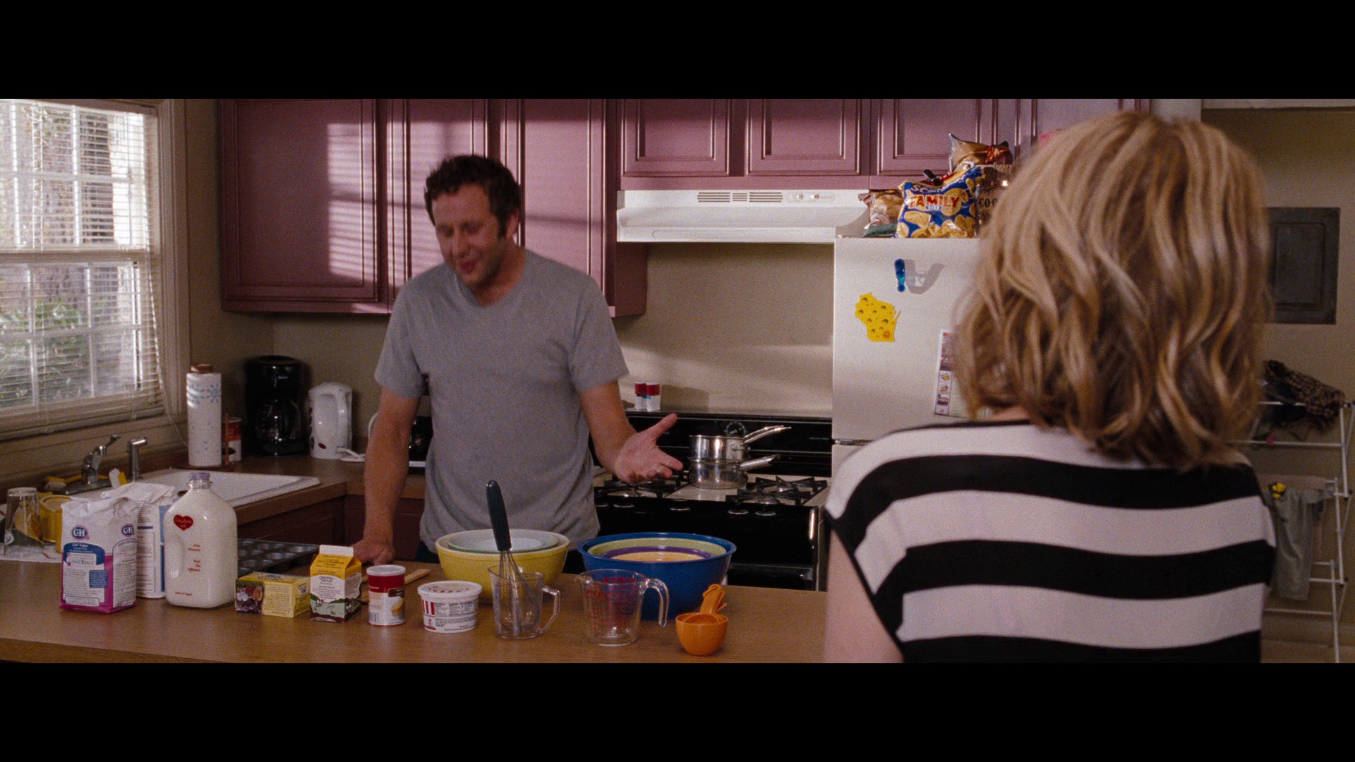 伴娘 [中文字幕].Bridesmaids.2011.BluRay.1080p.AAC.x264-DreamHD 3.67GB-5.png