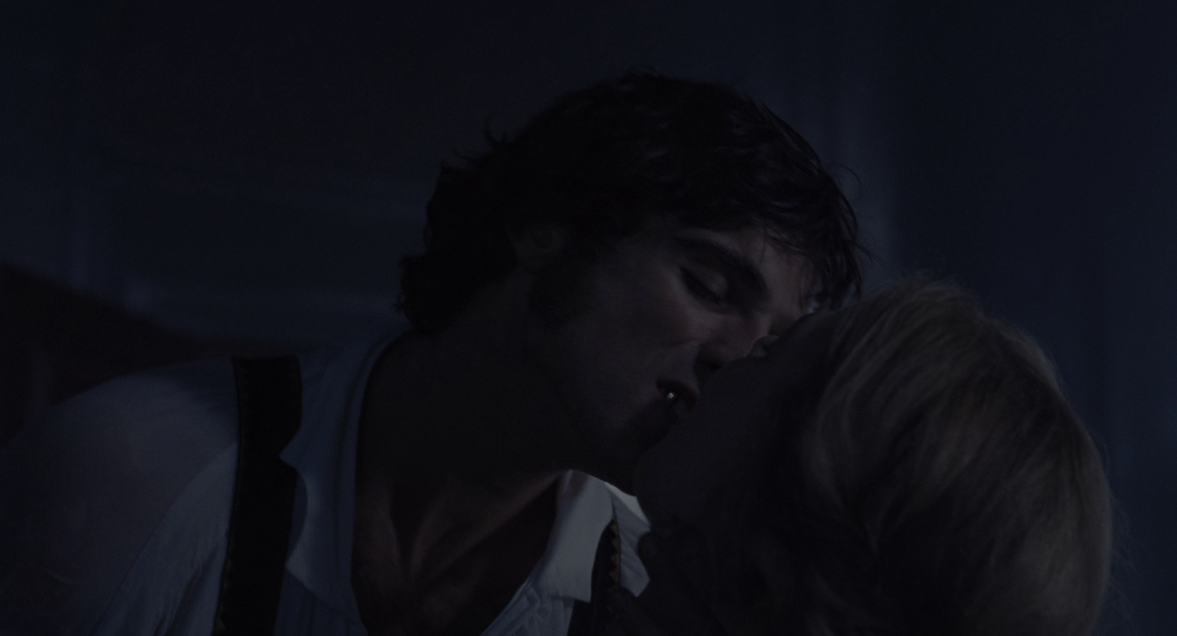 呼啸山庄 [HDR/杜比视界双版本][国英多音轨/简繁英字幕].2026.2160p.BluRay.DoVi.x265.10bit.Atmos.TrueHD7.1-CTRLHD 38.10GB-6.png