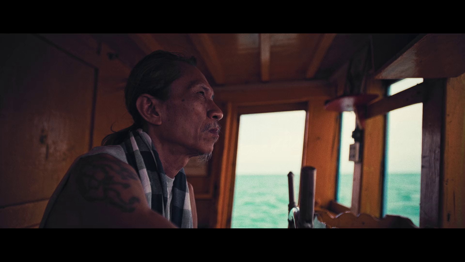 最后一枪 [简繁英字幕].The.Last.Shot.2025.1080p.NF.WEB-DL.DDP5.1.Atmos.H264-PandaQT 6.44GB-7.png