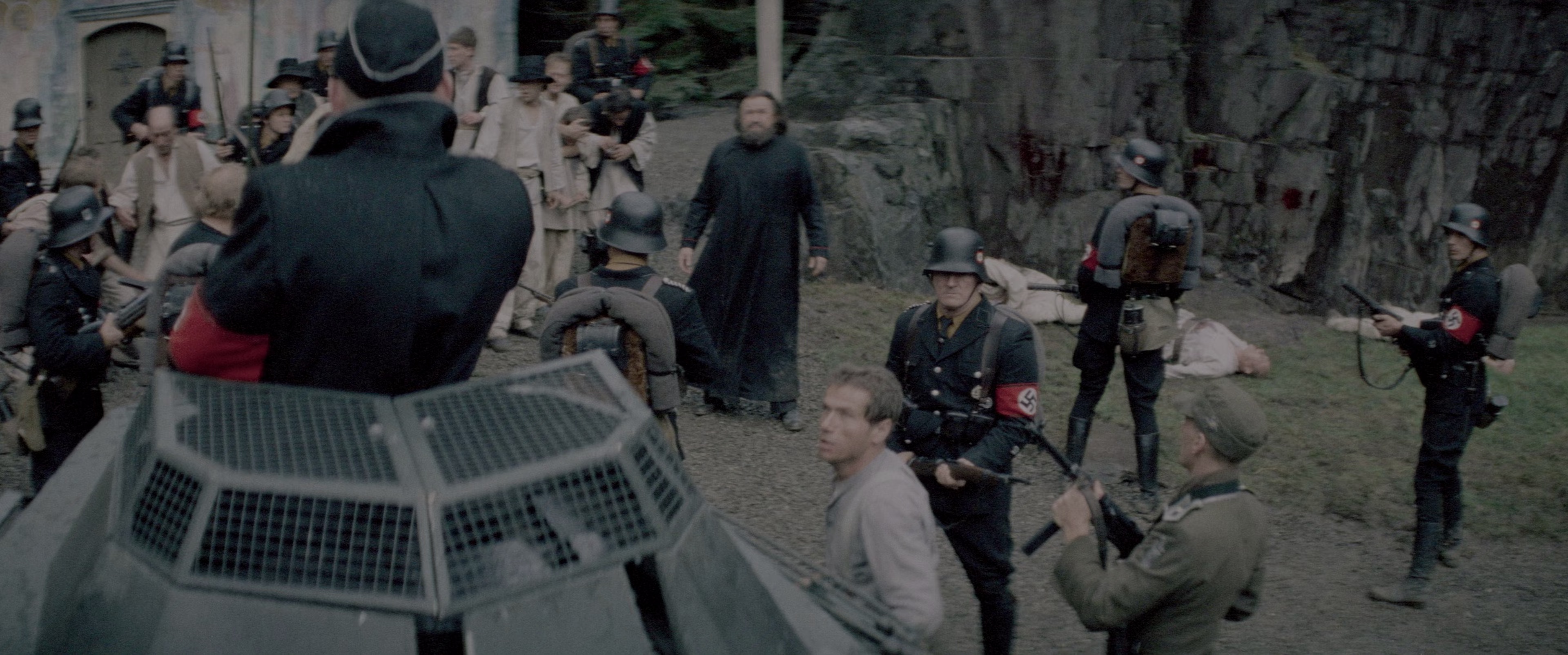 魔鬼战士堡 [HDR/杜比视界双版本][简繁英字幕].The.Keep.1983.2160p.UHD.BluRay.DV.x265.10bit.DTS-HD.MA2.0-ParkHD 18.34GB-3.png