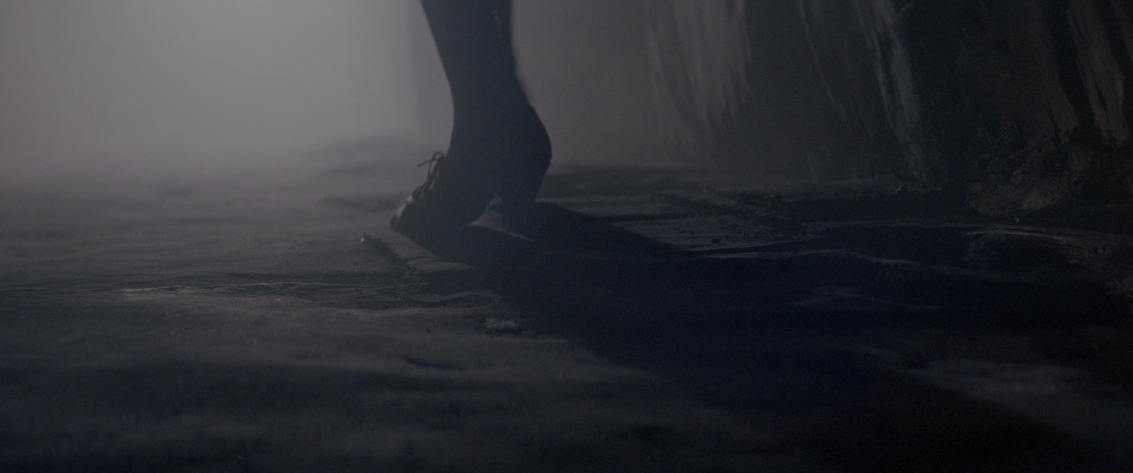 魔鬼战士堡 [HDR/杜比视界双版本][简繁英字幕].The.Keep.1983.2160p.UHD.BluRay.DV.x265.10bit.DTS-HD.MA2.0-ParkHD 18.34GB-4.png