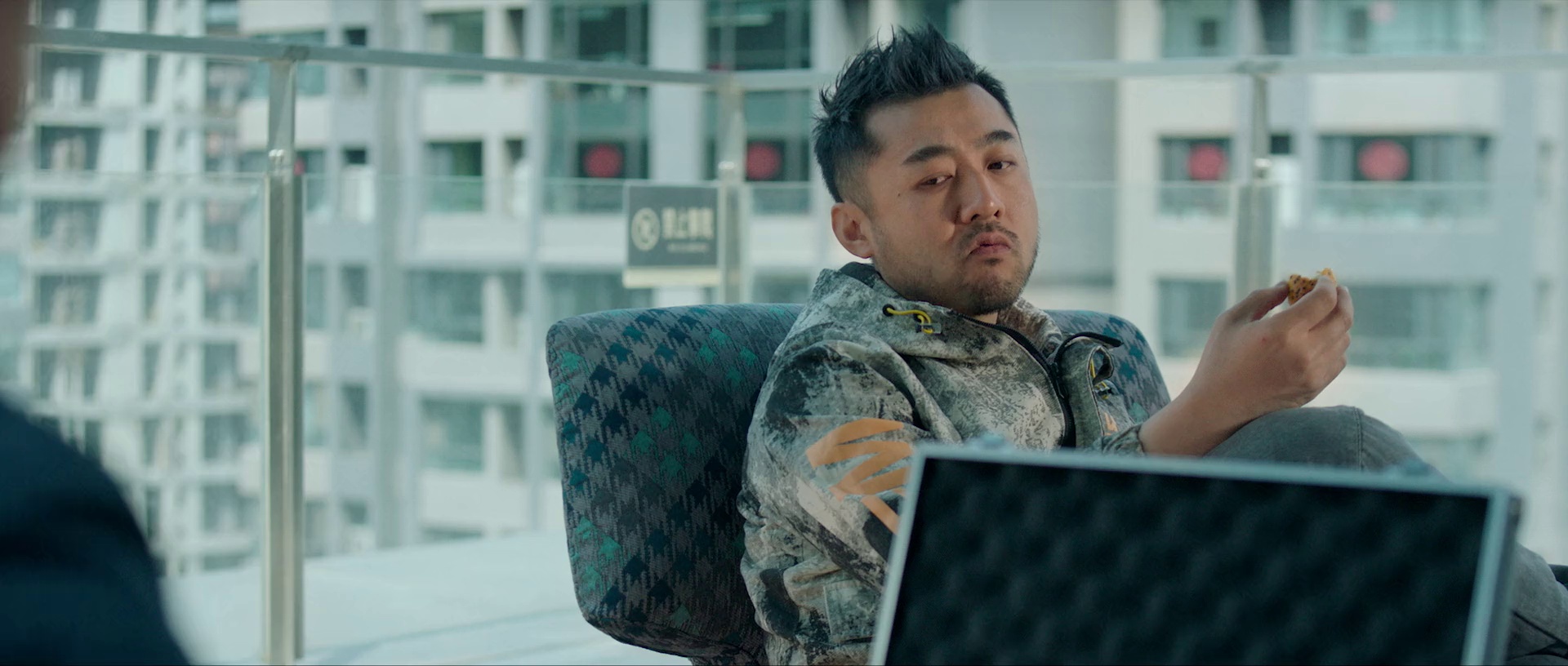 猎魔行动 [国语配音/中文字幕].Lie.Mo.Xing.Dong.2026.1080p. WEB-DL.H264.AAC-QuickIO 1.54GB-5.png