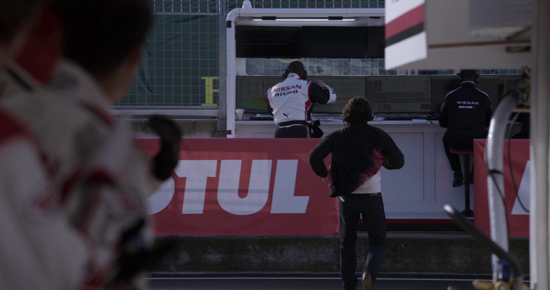 GT赛车：极速狂飙 [简繁英字幕].Gran.Turismo.2023.V2.Bl uRay.1080p.DTS-HDMA5.1.x264-DreamHD 13.97GB-7.png