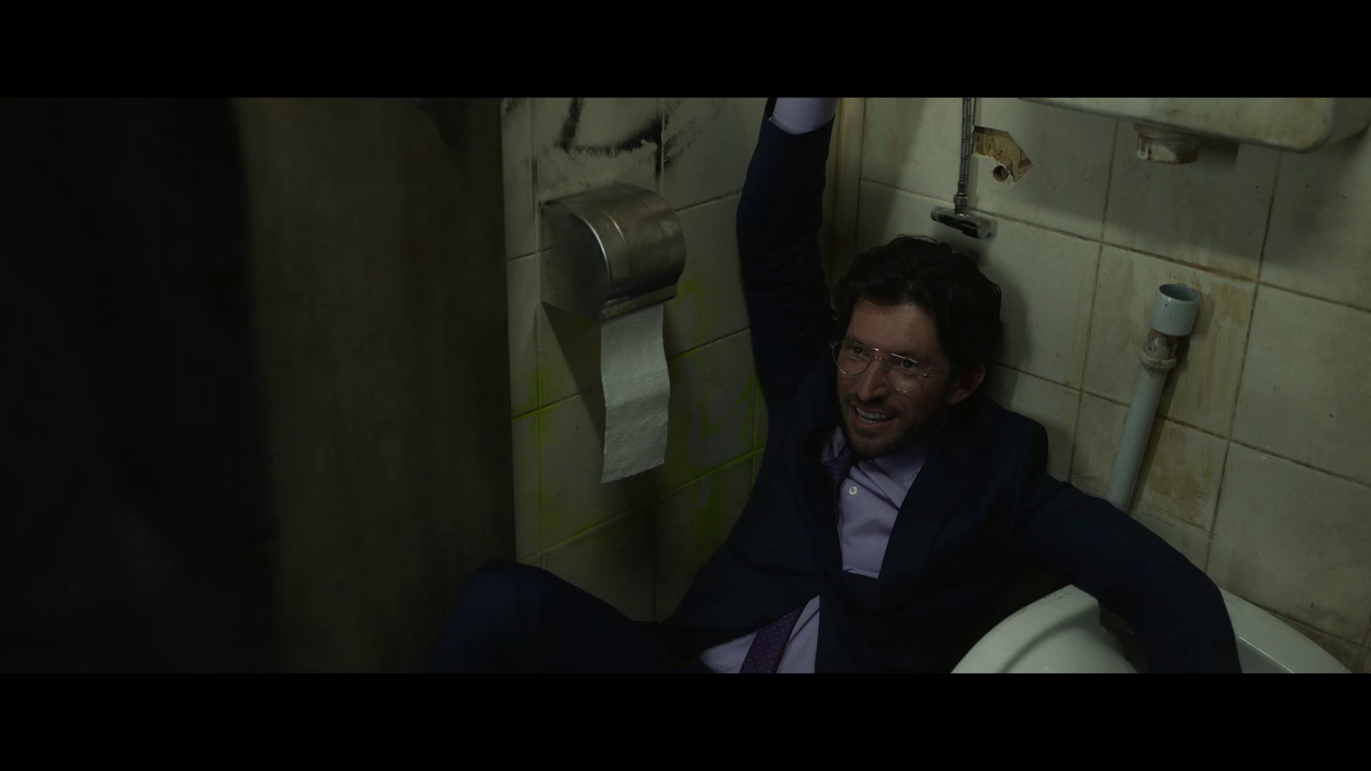 失忆刺客 [中文字幕].Memory.2022.1080p.CATCHPLAY.WEB-DL.H264.AAC-QuickIO 3.26GB-3.png