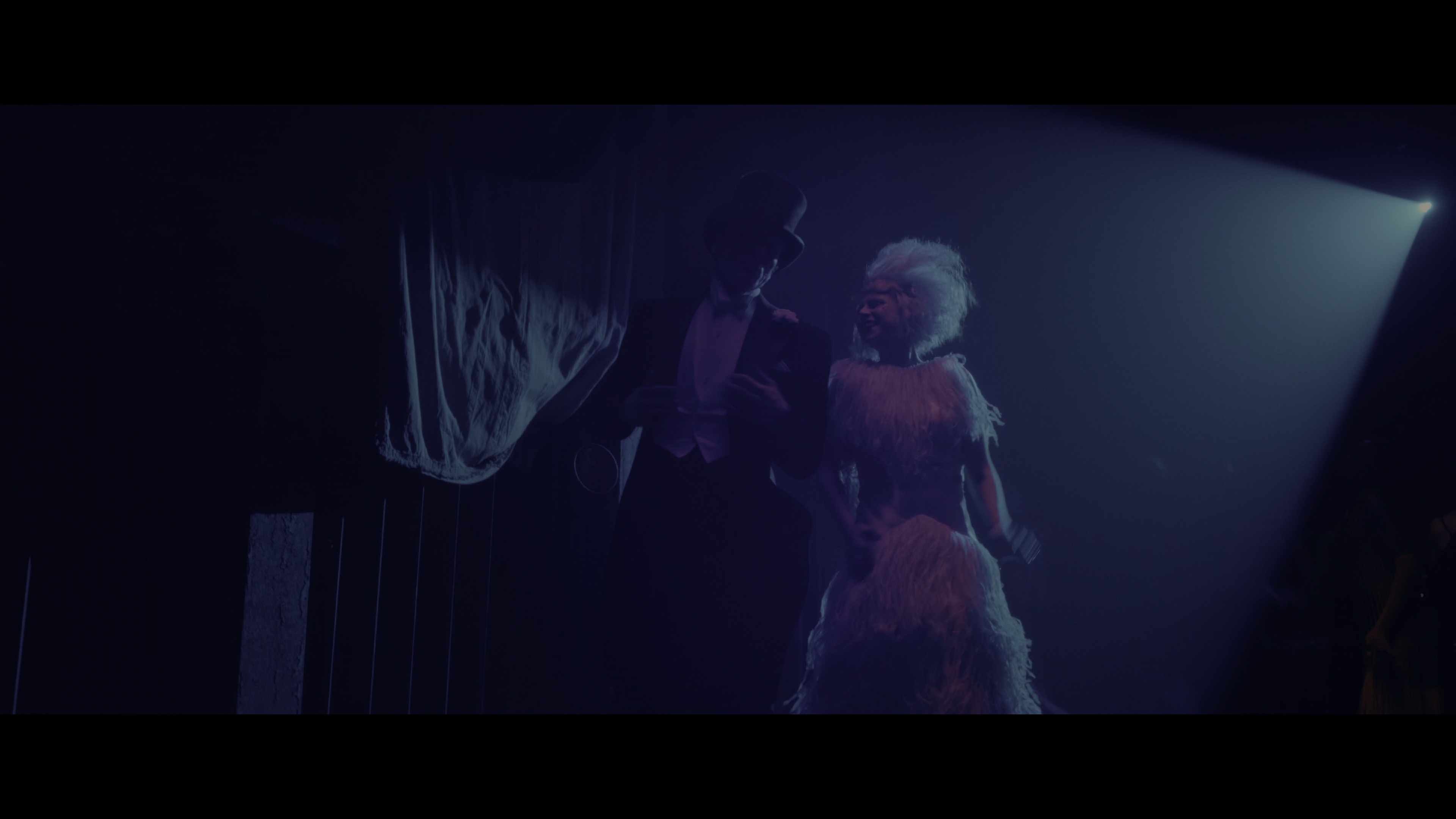 暗黑新娘！ [HDR/杜比视界双版本][中文字幕/特效字幕].2026.2160p.iTunes.WEB-DL.DDP.5.1.Atmos.DV.HDR.H.265-DreamHD 21.79GB-3.png