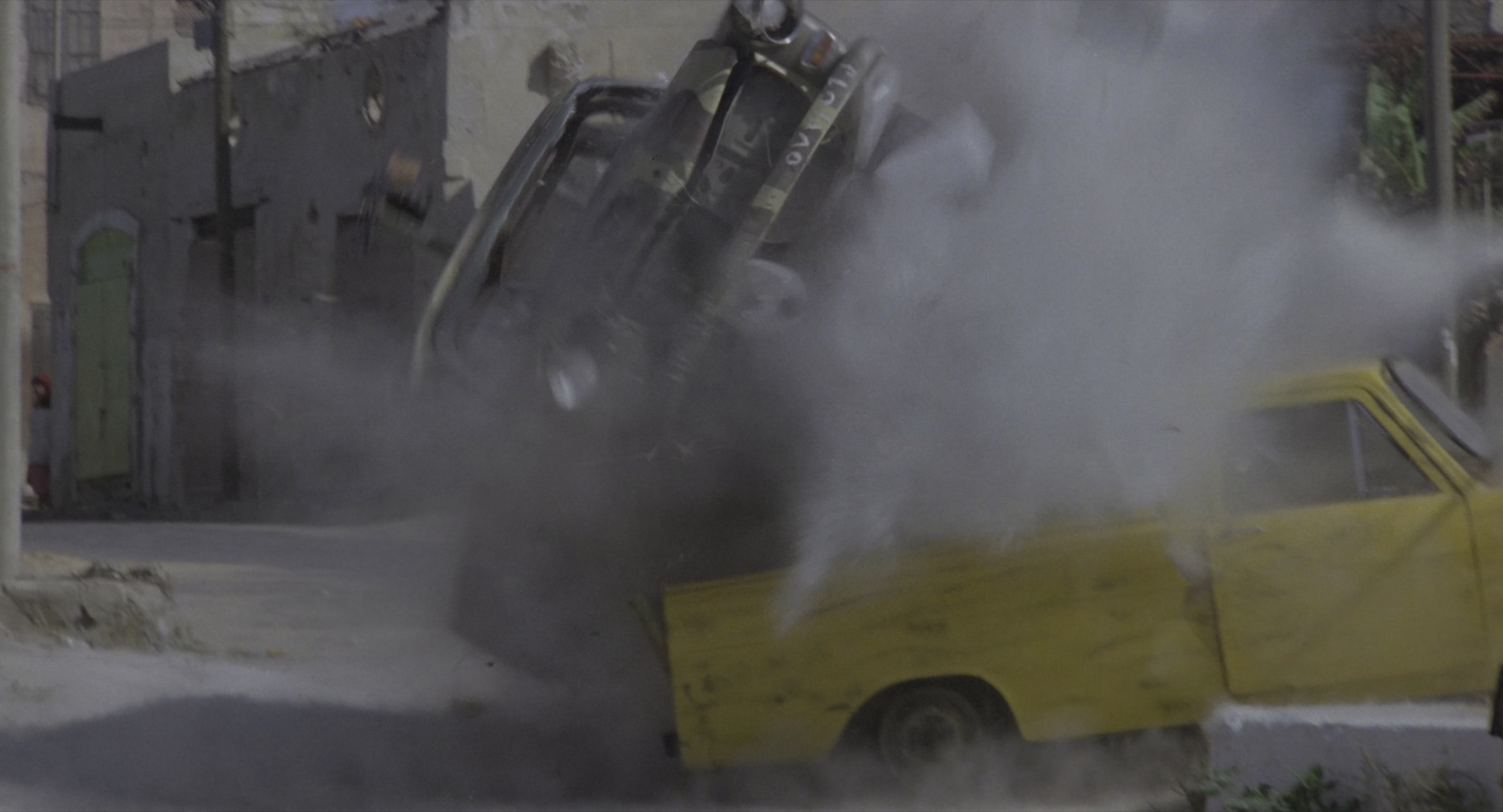 三角洲突击队 [HDR/杜比视界双版本][中文字幕/特效字幕].1986.Bluray.2160p.DTS-HDMA5.1.DoVi.HDR.x265.10bit-DreamHD 34.88GB-5.png