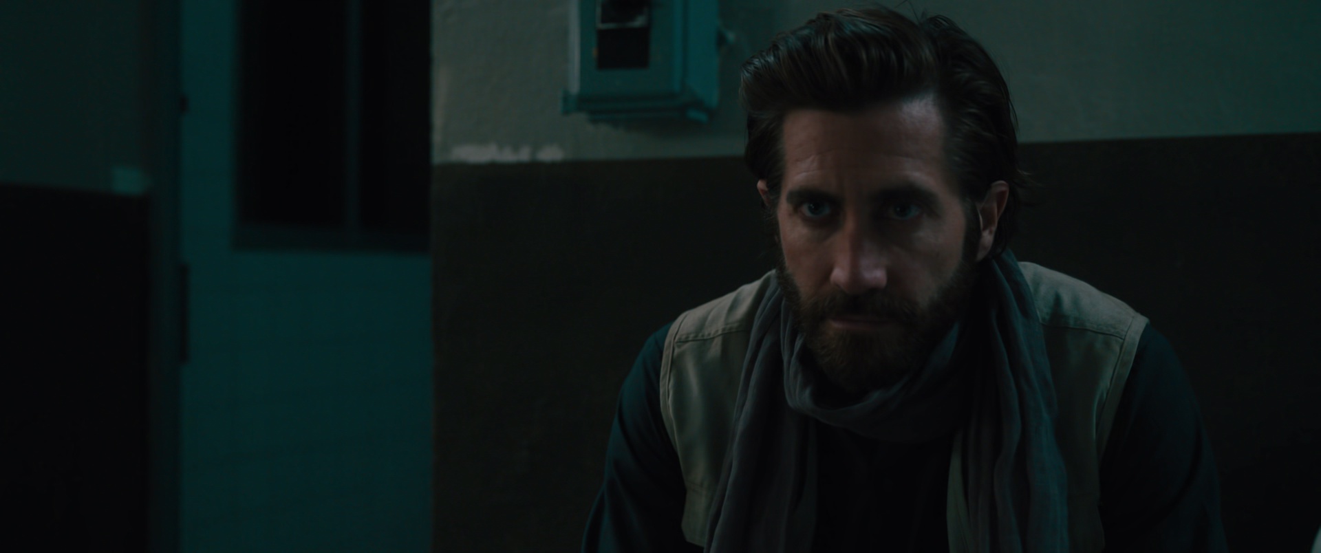 盟约 [简繁英字幕].The.Covenant.2023.BluRay.1080p.TrueHD7.1.x265.10bit-DreamHD 6.79GB-2.png