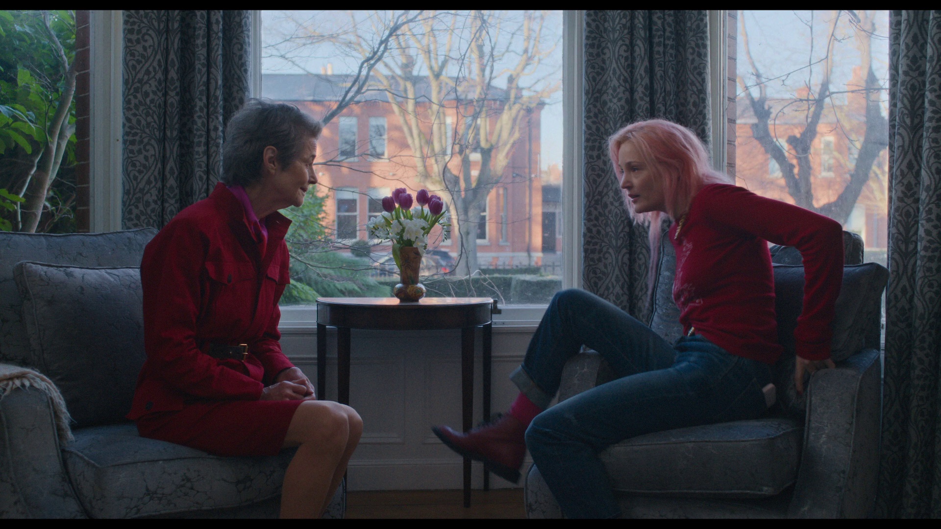 父母姐弟 [中文字幕].Father.Mother.Sister.Brother.2025.1080p.Bluray.Remux.AVC.DTS-HD.MA5.1-DreamHD 27.14GB-4.png