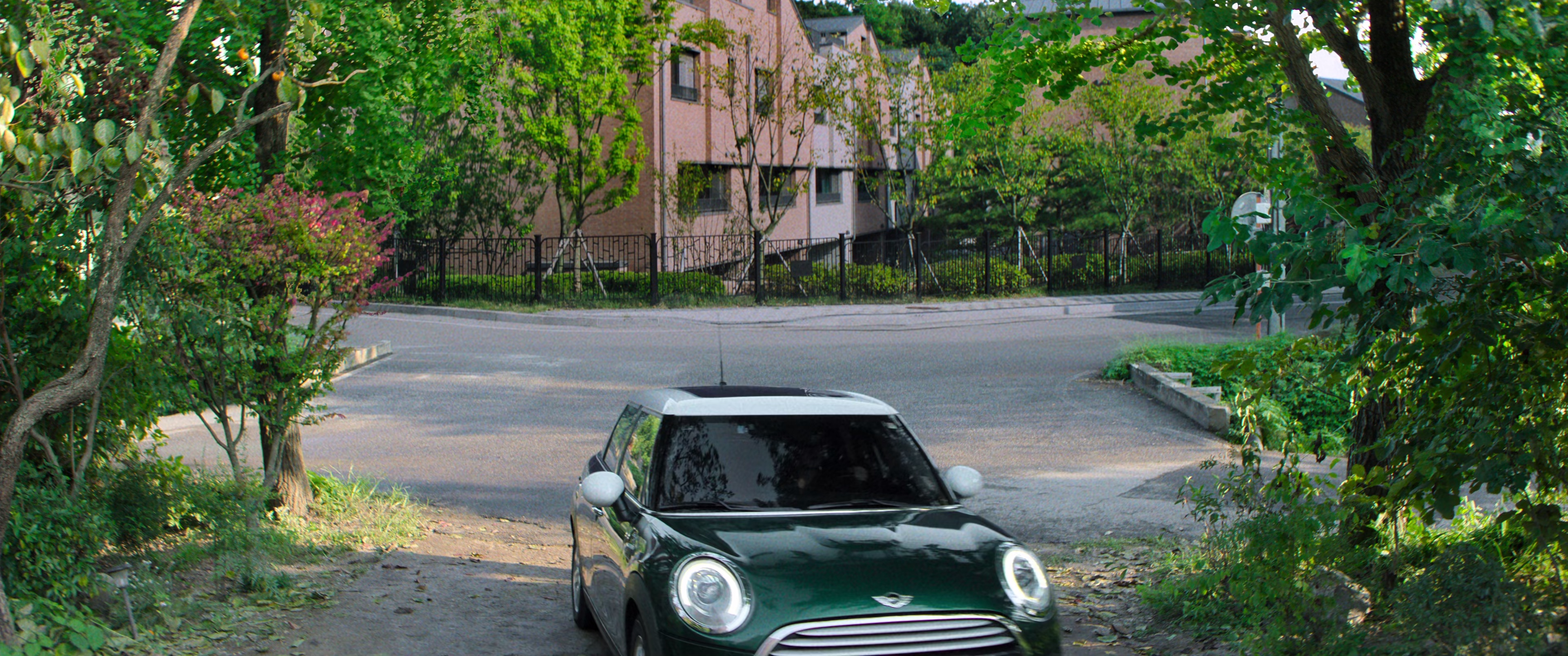 无可奈何 [简繁英字幕].No.Other.Choice.2025.2160p.BluRay.SDR.x265.10bit.DTS-CTRLHD 34.54GB-2.png