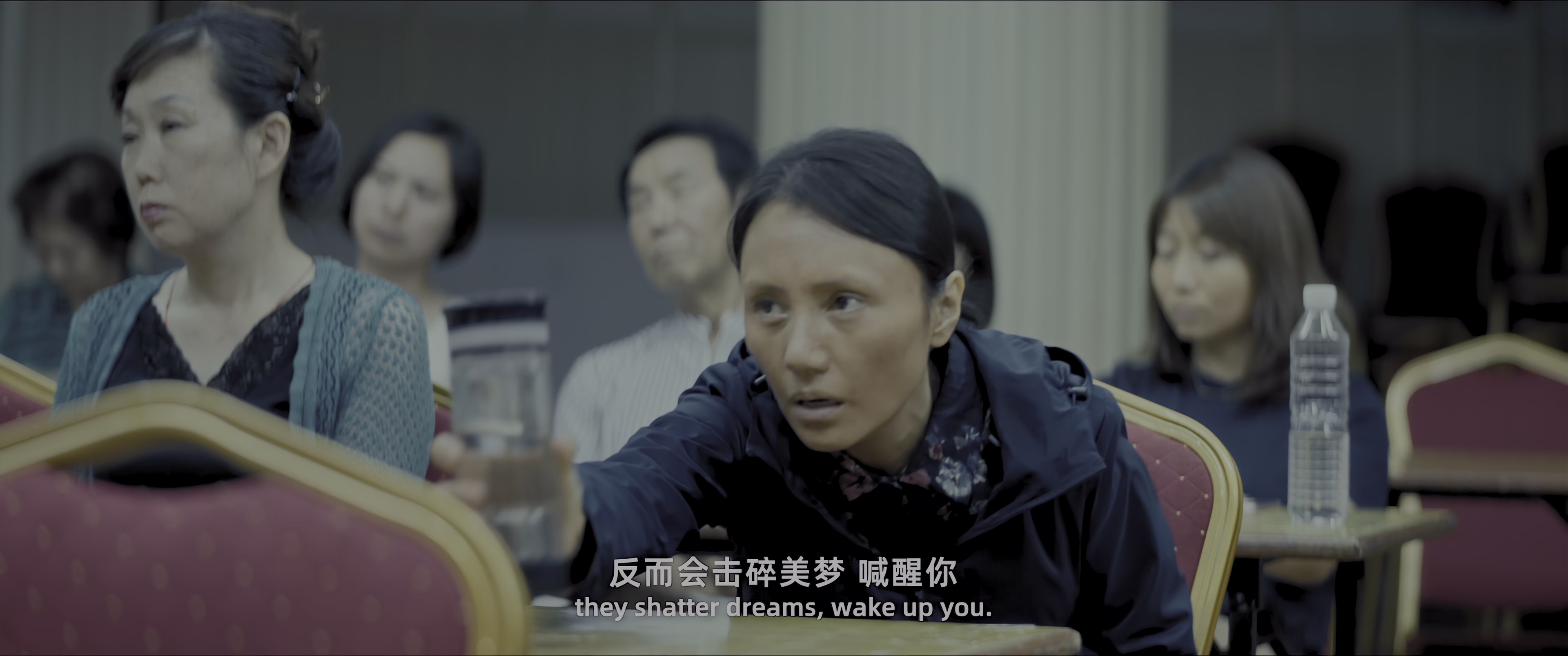 蜂蜜的针 [国语配音/中文字幕].No.Other.Love.2026.2160p.WEB-DL.H265.HDR.DDP5.1.2Audios-PandaQT 6.78GB-2.png