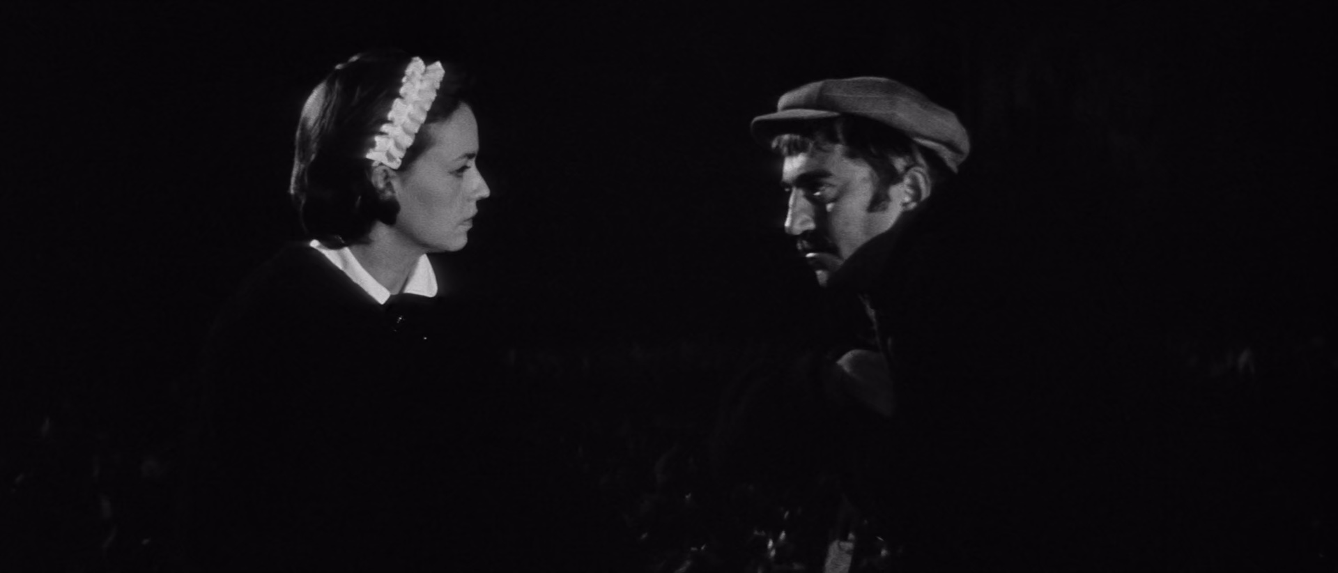 女仆日记 [简繁英字幕].Diary.of.a.Chambermaid.1964.BluRay.1080p.DTS-HD.MA.2.0.x265.10bit-DreamHD 5.41GB-5.png
