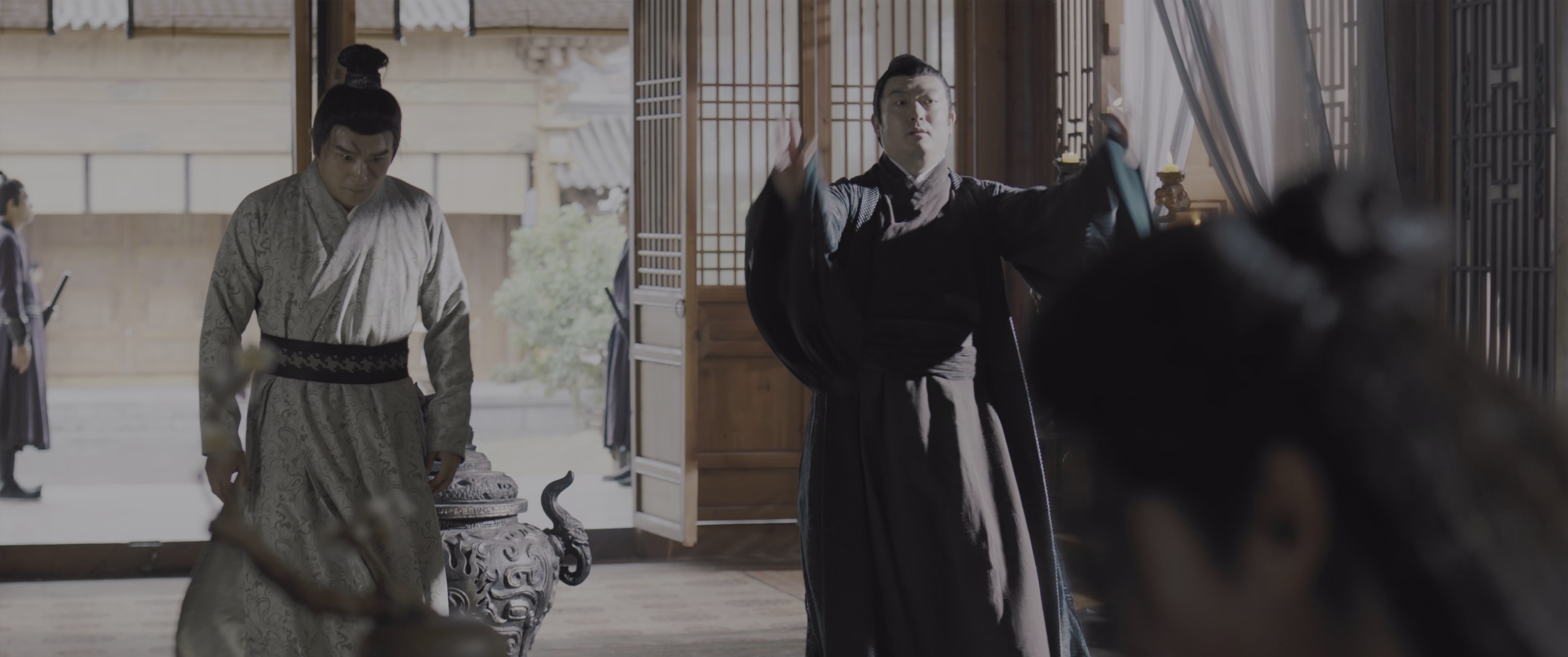 木兰：血刃 [国语配音/中文字幕].Mulan.Light.A.fire.2026.2160p.WEB-DL.H265.HDR.DDP5.1.2Audios-PandaQT 6.96GB-3.png