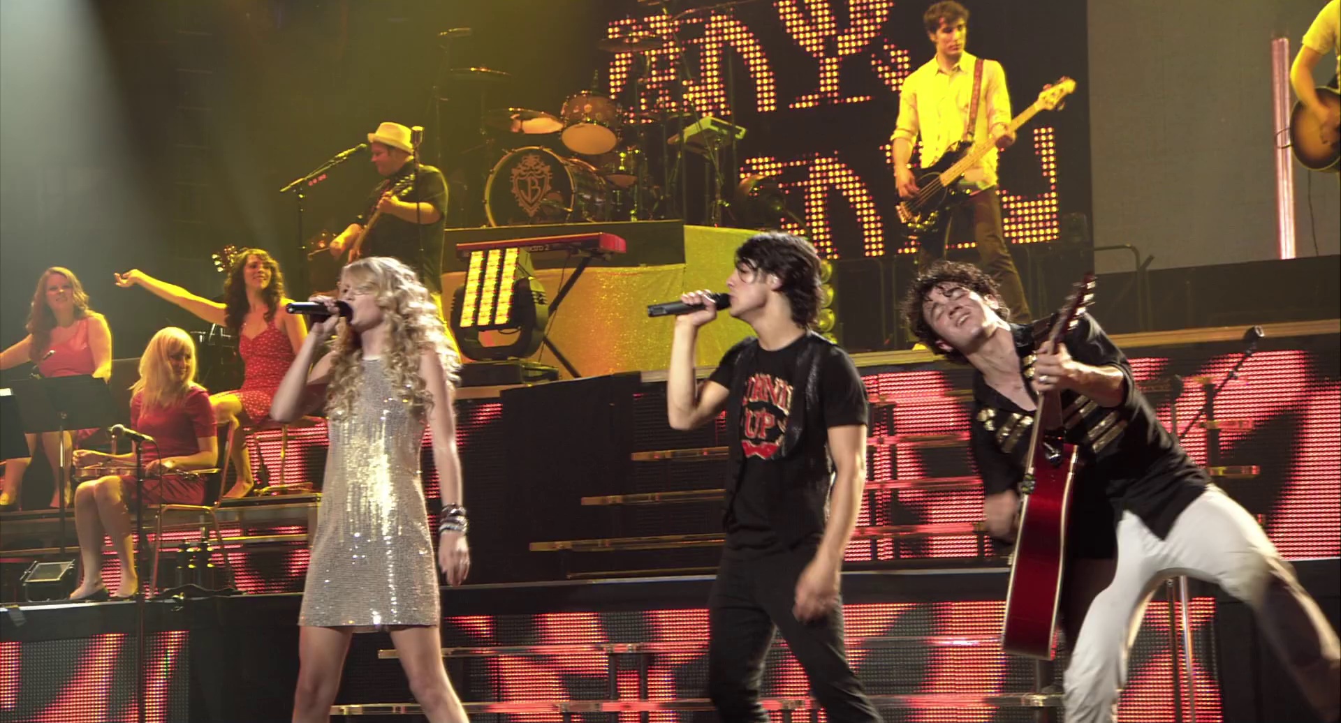 乔纳斯兄弟3D演唱会 [中文字幕].Jonas.Brothers.2009.BluRay.1080p.DTS-HDMA7.1.x264-DreamHD 9.60GB-6.png