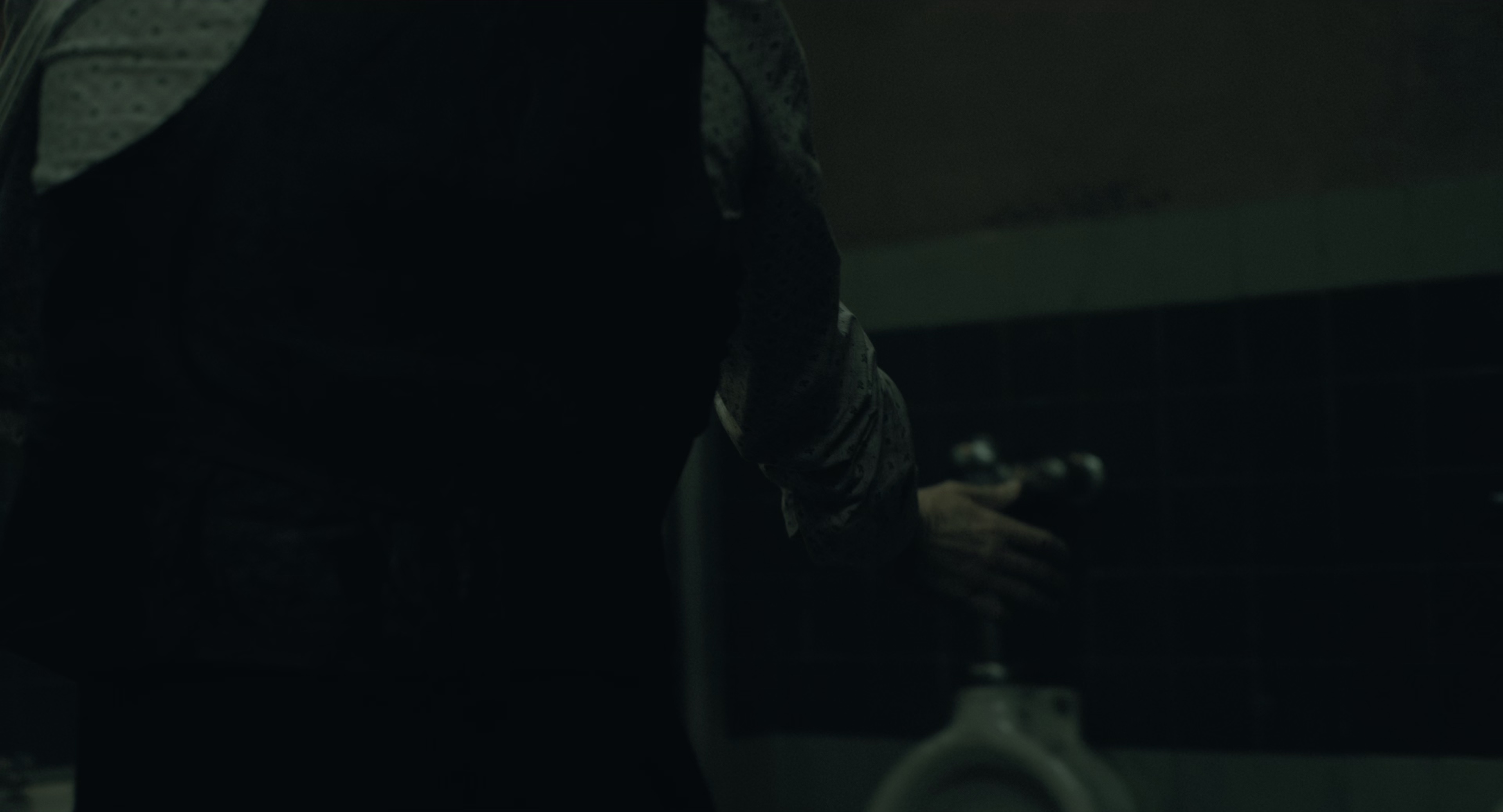 小丑 [HDR/杜比视界双版本][简繁英字幕].Jok er.2019.USA.BluRay.2160p.TrueHD7.1.DoVi.HDR10.x265.10bit-DreamHD 22.92GB-3.png