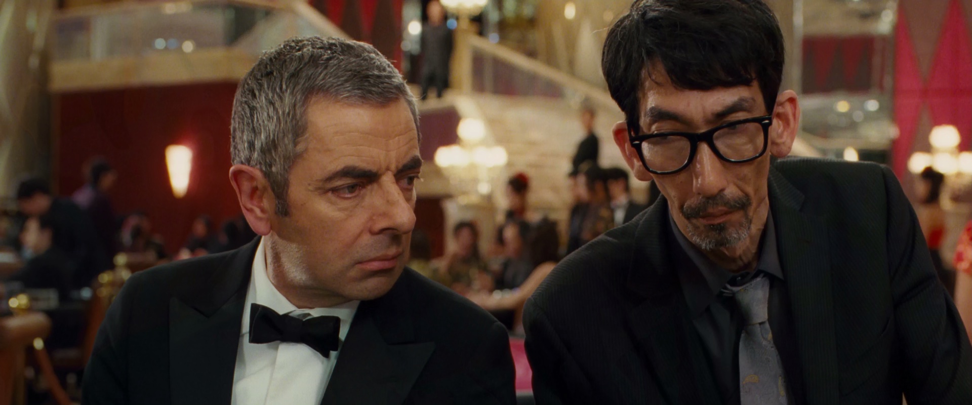 憨豆特工2 [中文字幕].Johnny.English.Reborn.2011.BluRay.108 0p.DTS-HD.MA5.1.x26510bit-DreamHD 6.36GB-2.png