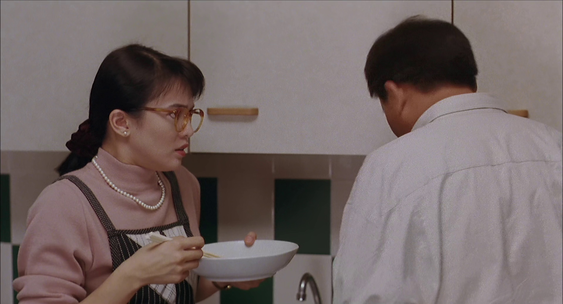 三人新世界 [国语配音/中文字幕].Heart.Into.Hearts.1990.Bluray.1080p.TrueHD5.1.x264-DreamHD 13.69GB-2.png