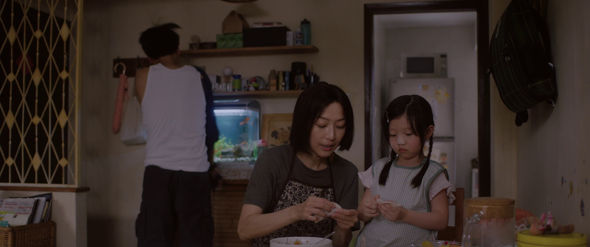 流水落花 [国语音轨/简繁英字幕].Lost.Love.2022.Bluray.1080p.TrueHD7.1.x264-DreamHD 13.09GB-3.png