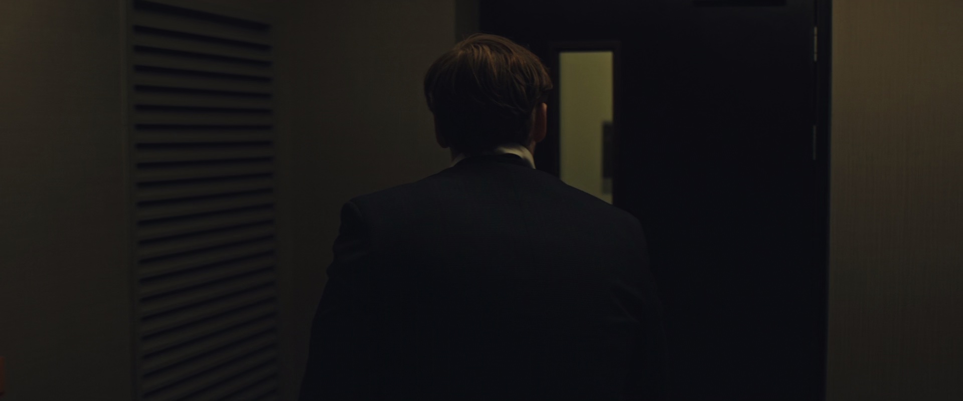 特工同盟 [简繁英字幕].Old.Guy.2024.Bluray.1080p.DTS-HDMA5.1.x265.10bit-DreamHD 4.67GB-6.png