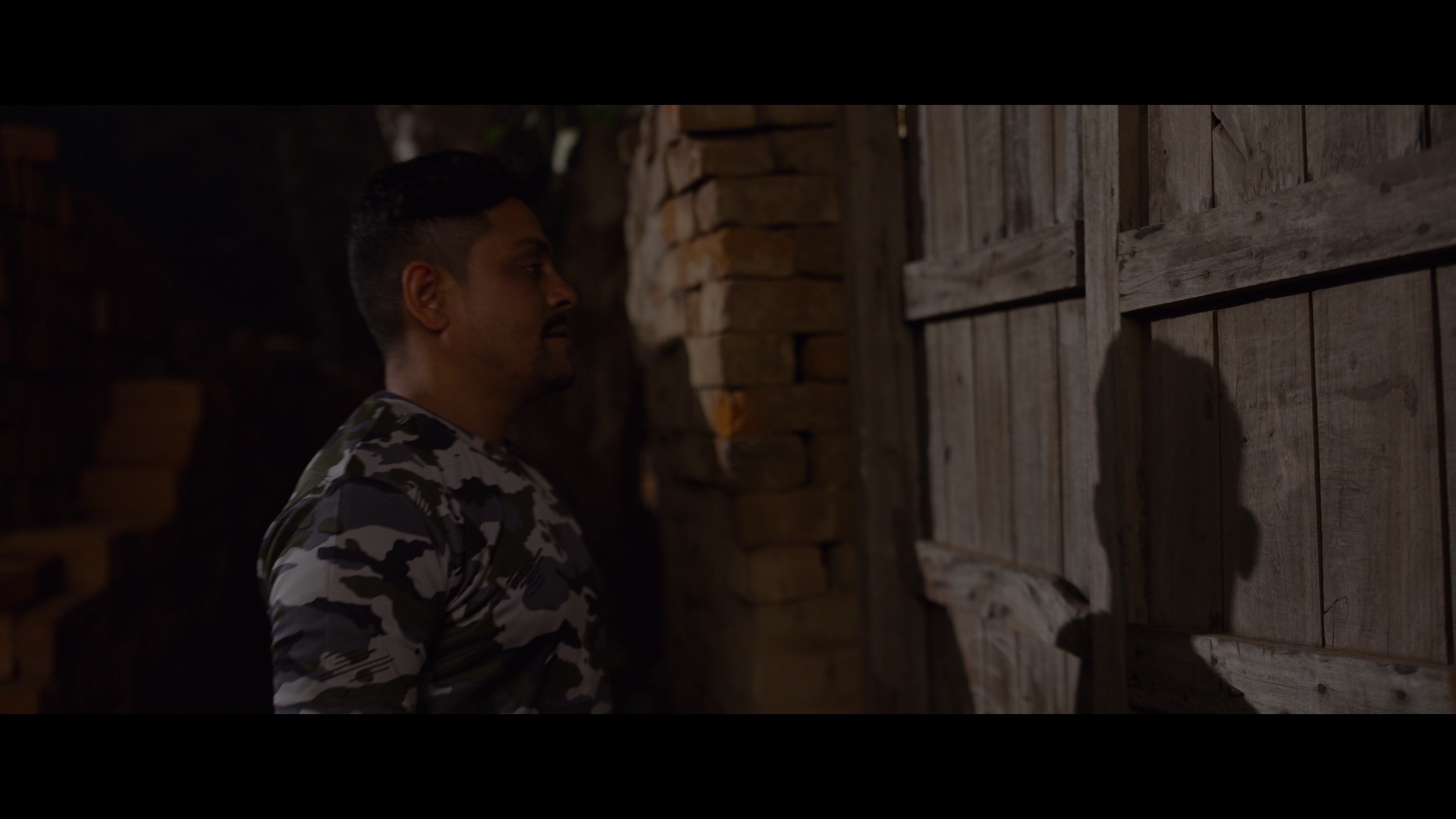 执法交叉点 [简繁英字幕].Kartavya.2026.2160p.NF.WEB-DL.DDP5.1.H.265-PandaQT 9.51GB-2.png