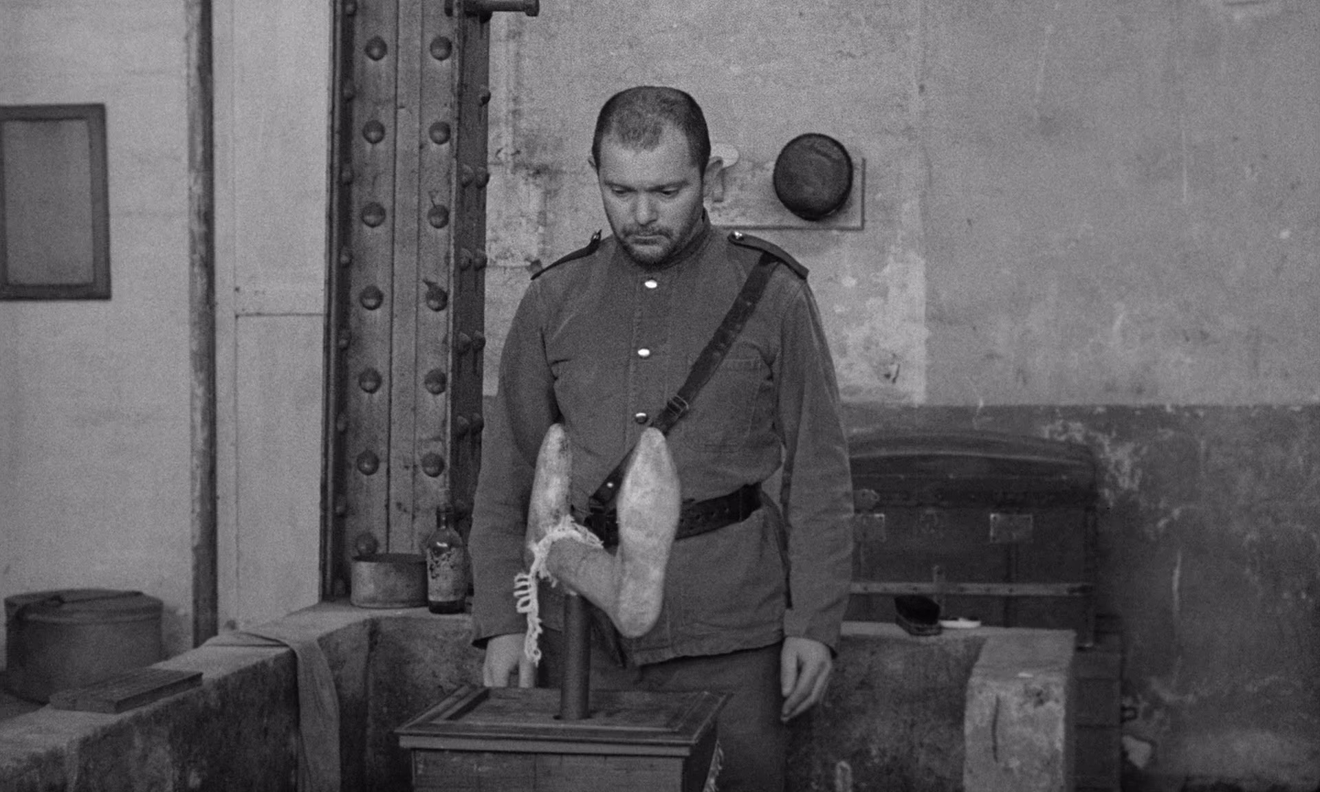 爱之岛 [中文字幕].Goto,Island.of.Love.1968.Arrow.BluRay.1080p.LPCM.1.0.x265.10bit-DreamHD 5.42GB-7.png