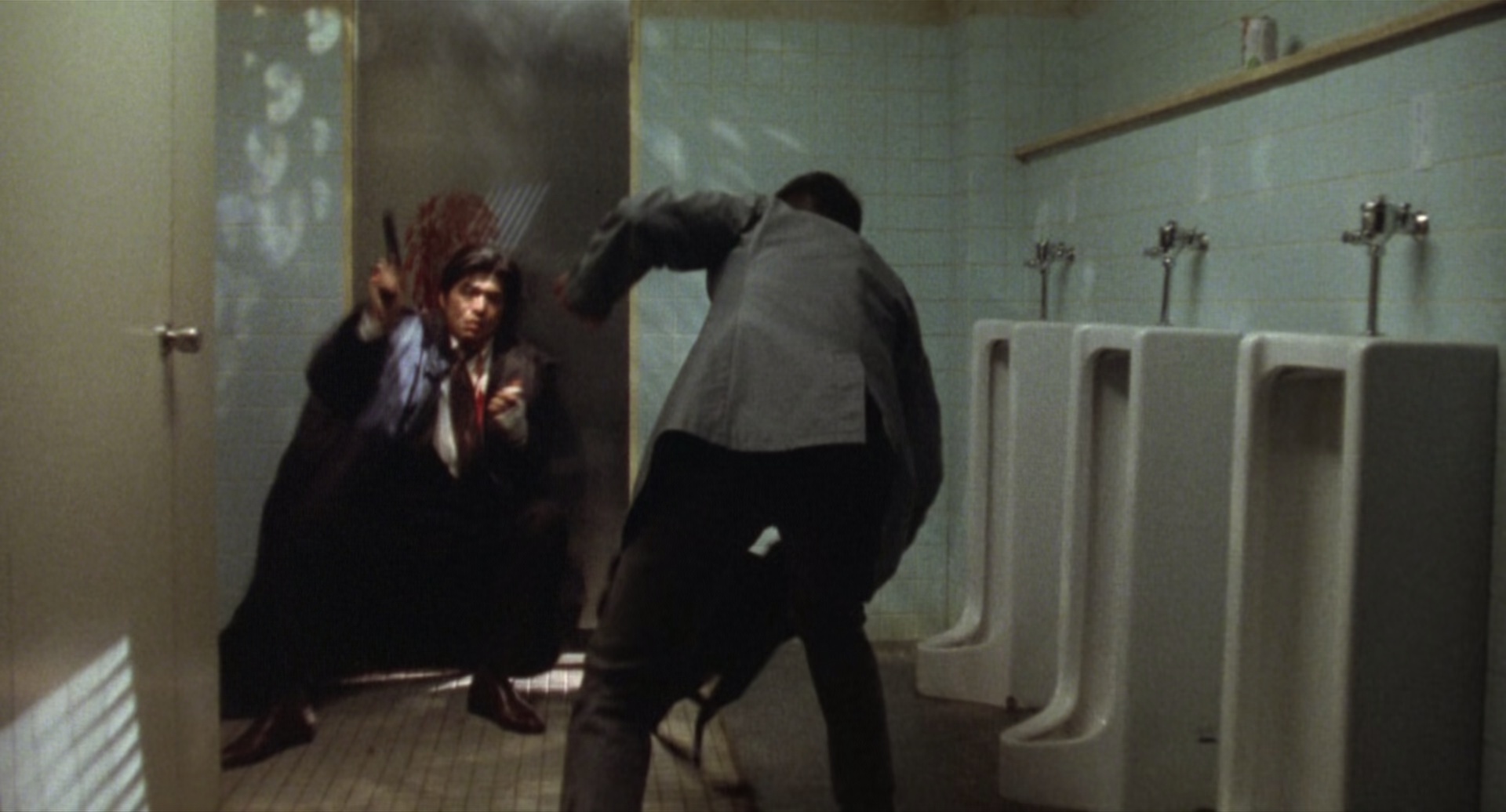 血光光五人帮 [简繁字幕].Gonin.1995.Theatrical.Cut.Bluray.1080p.LPCM2.0.x265.10bit-DreamHD 6.04GB-6.png
