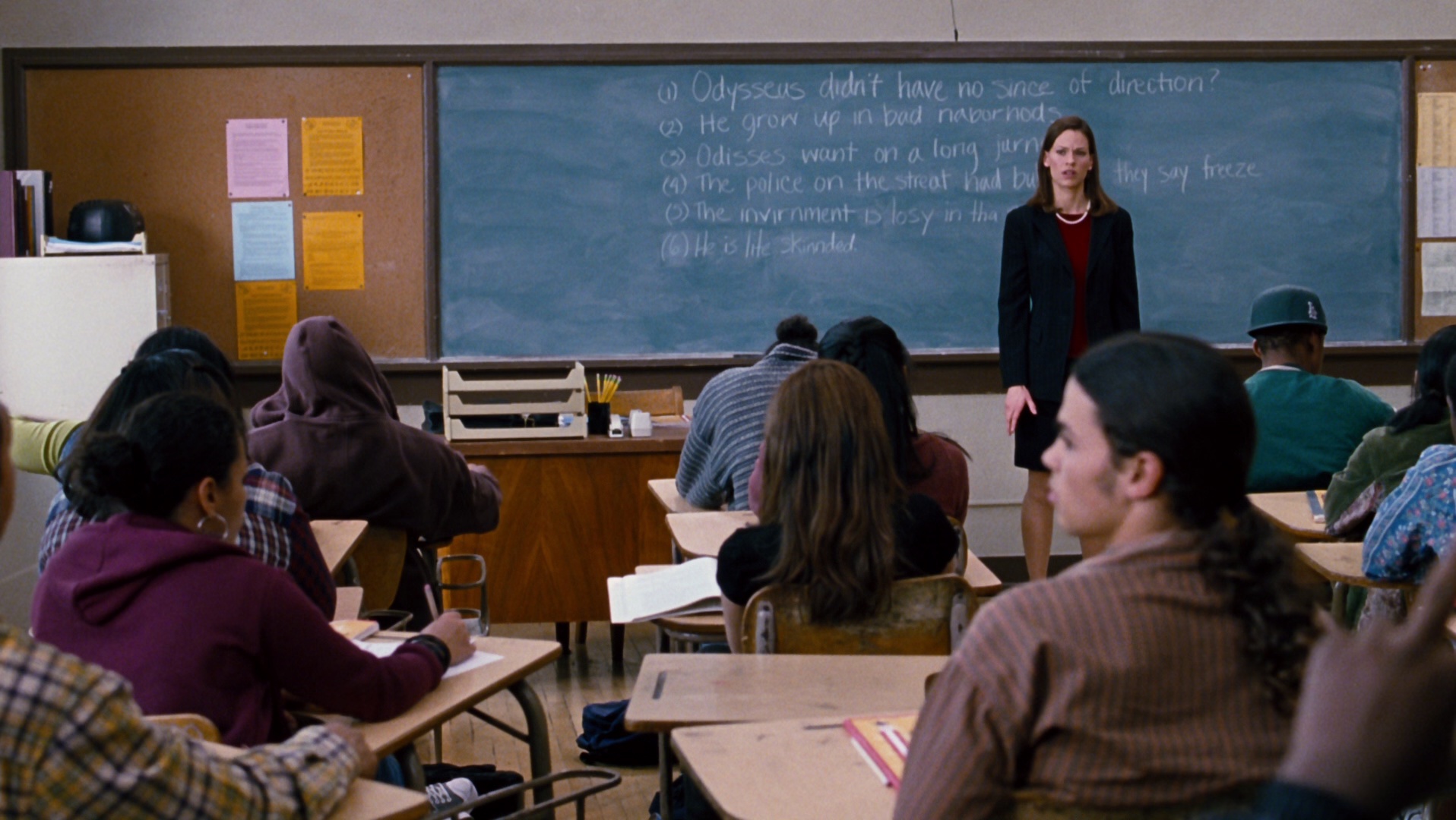 自由作家 [国英多音轨/中英字幕].Freedom.Writers.2007.BluRay.1080p.DD.5.1.x265.10bit-DreamHD 9.46GB-3.png