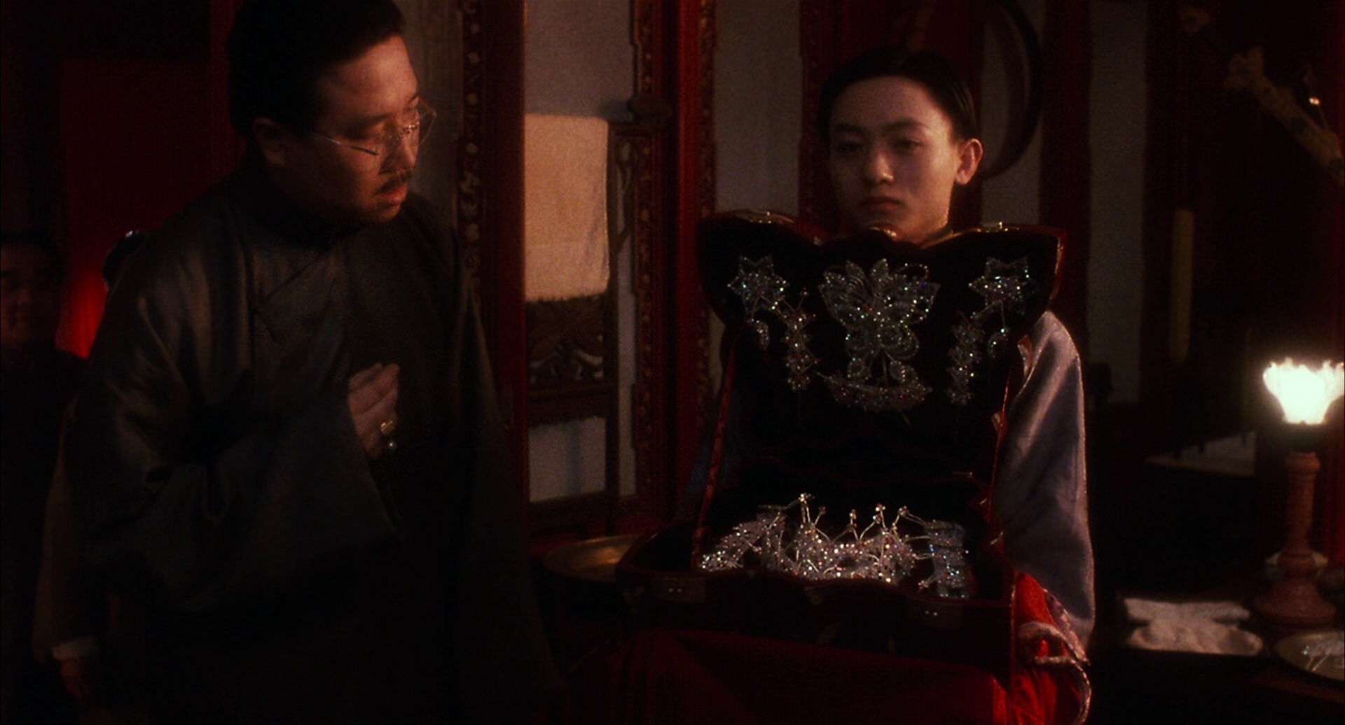 霸王别姬 [中英字幕].Farewell.My.Concubine.1993 .BluRay.1080p.TrueHD7.1.x264-DreamHD 23.43GB-3.png