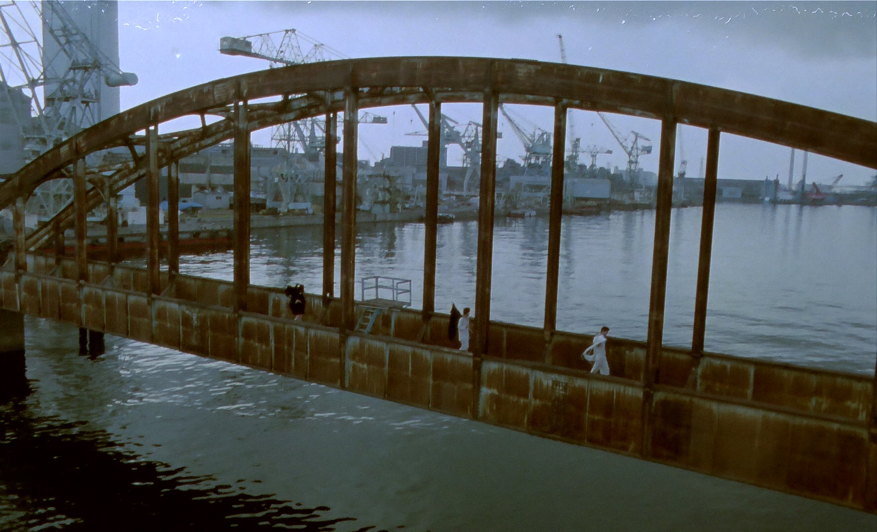 梦旅人 [中文字幕].PicNic.1996.BluRay.1080p.DTS-HD.MA.2.0.x265.10bit-Dream HD 3.85GB-5.png