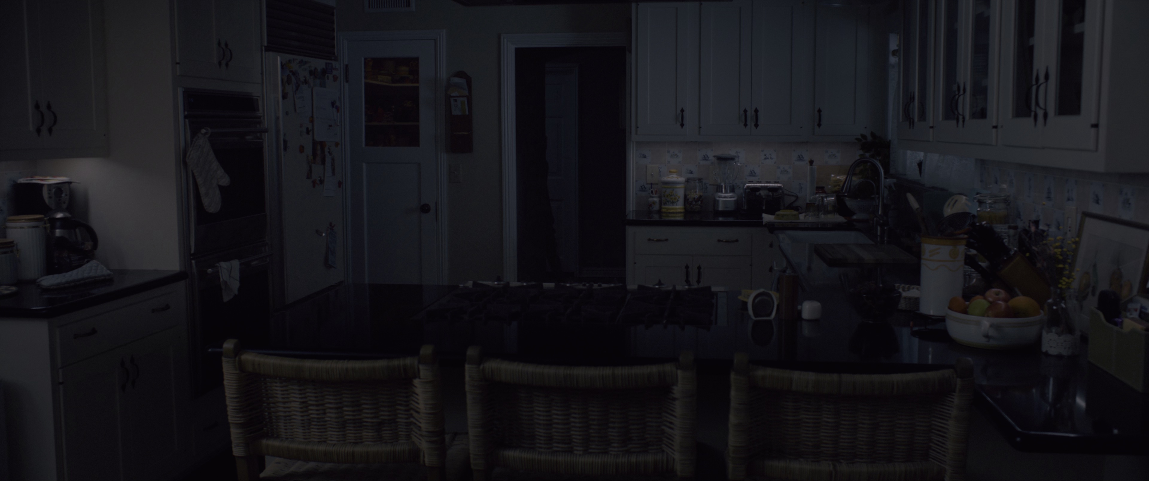 暗泳 [简繁英字幕].Night.Swim.2024.Bluray.2160p.DTS-HDMA5.1.HDR.x265.10bit-DreamHD 18.72GB-6.png