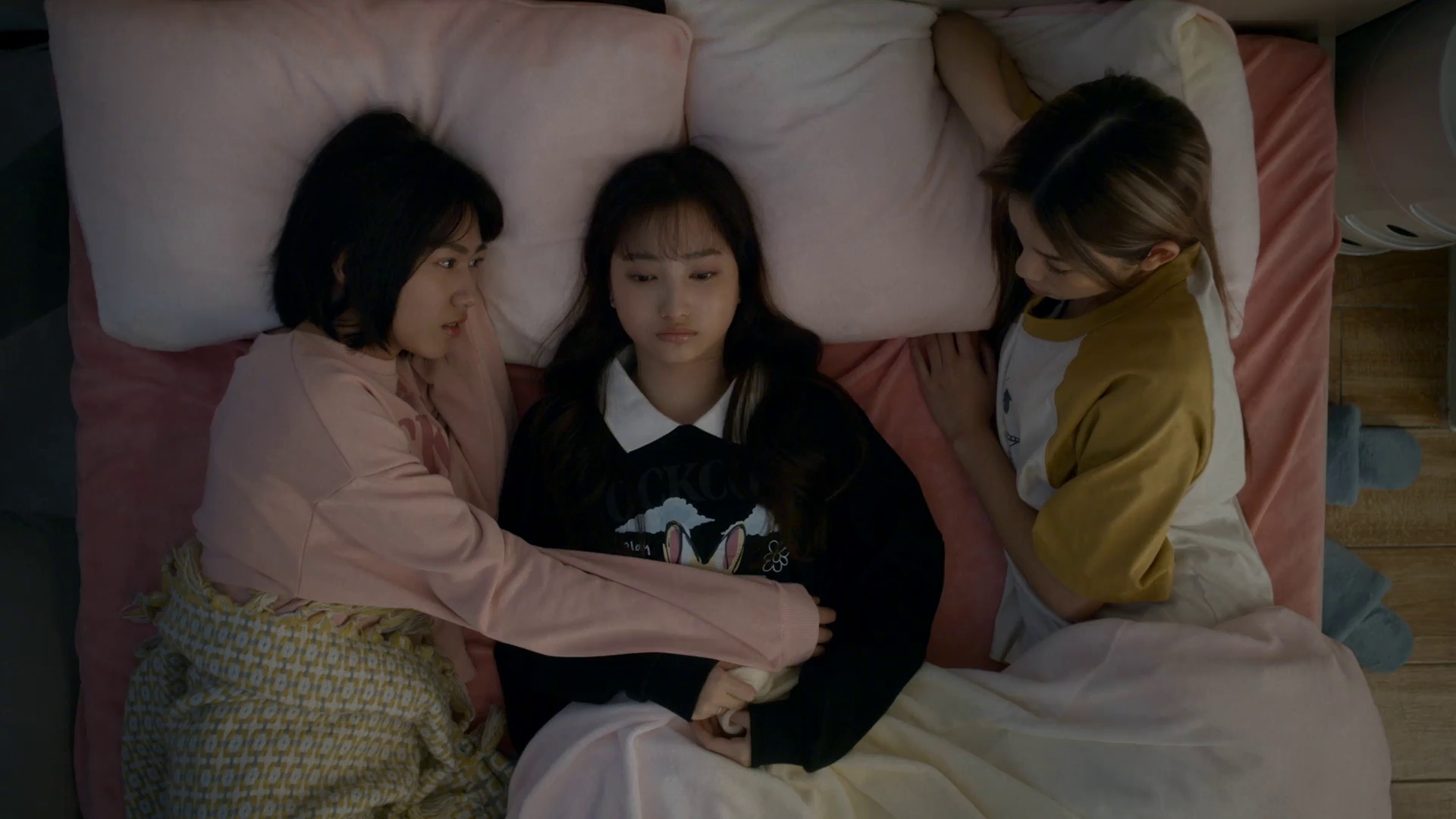 爱的恋习生 [中文字幕].Influencer.2026.1080p.MYVIDEO.WEB-DL.AAC2.0.H264-PandaQT 1.63GB-3.png