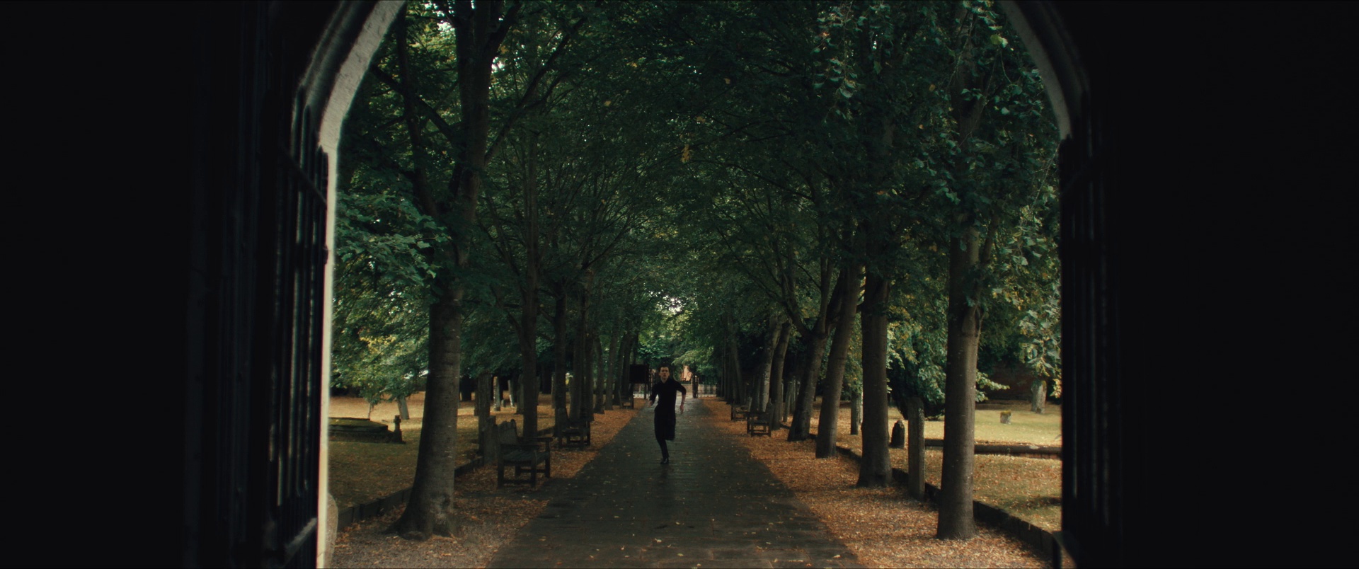 伯顿先生 [简繁英字幕].Mr.Burton.2025.1080p.BluRay.x264.DTS-HD.MA.5.1-ParkHD 11.89GB-7.png