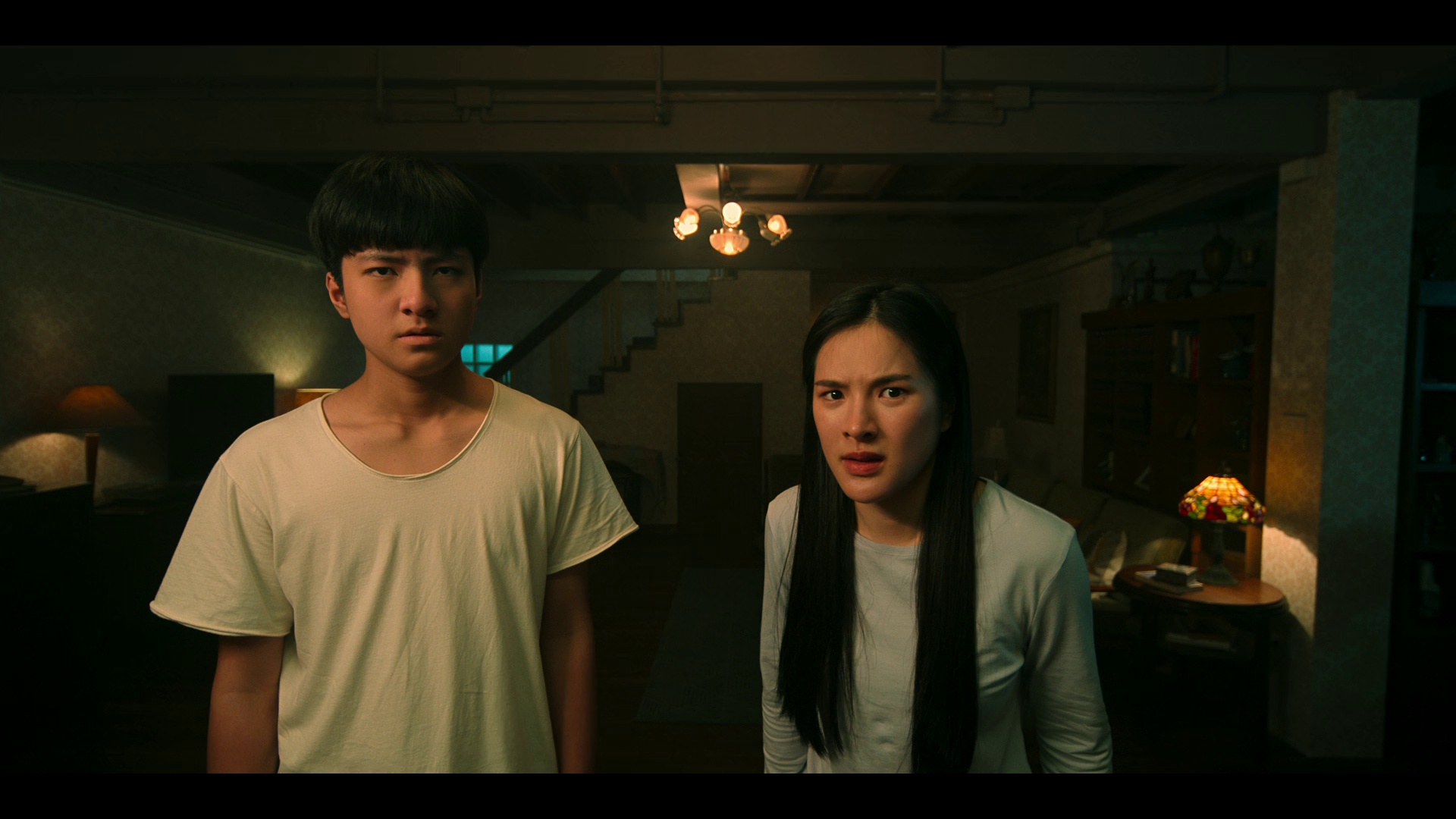 真相背后 [简繁英字幕].The.Whole.Truth.2021.1080p.NF.WEB-DL.DDP5.1.H264-PandaQT 7.40GB-5.png