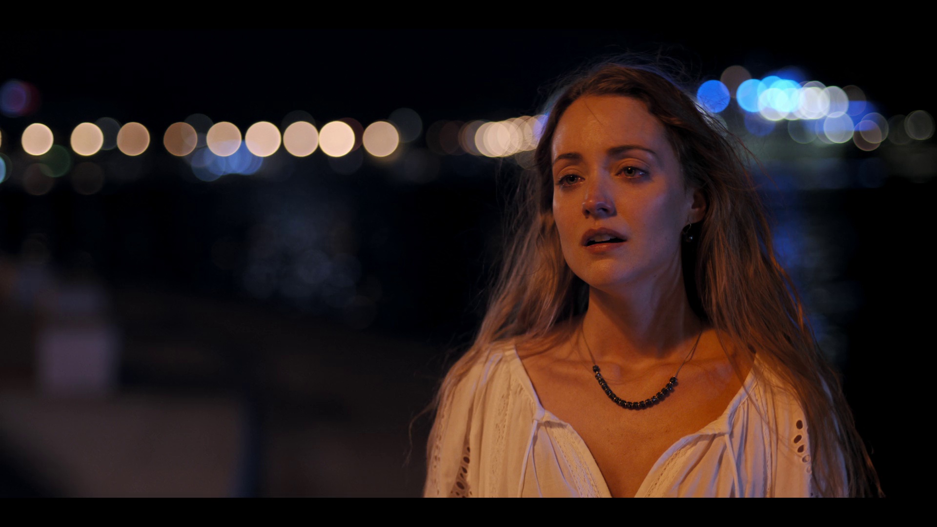 血光假期 [简繁英字幕].The.Weekend.Away.2022.1080p.NF.WEB-DL.DDP5.1.Atmos.H264-PandaQT 3.61GB-7.png