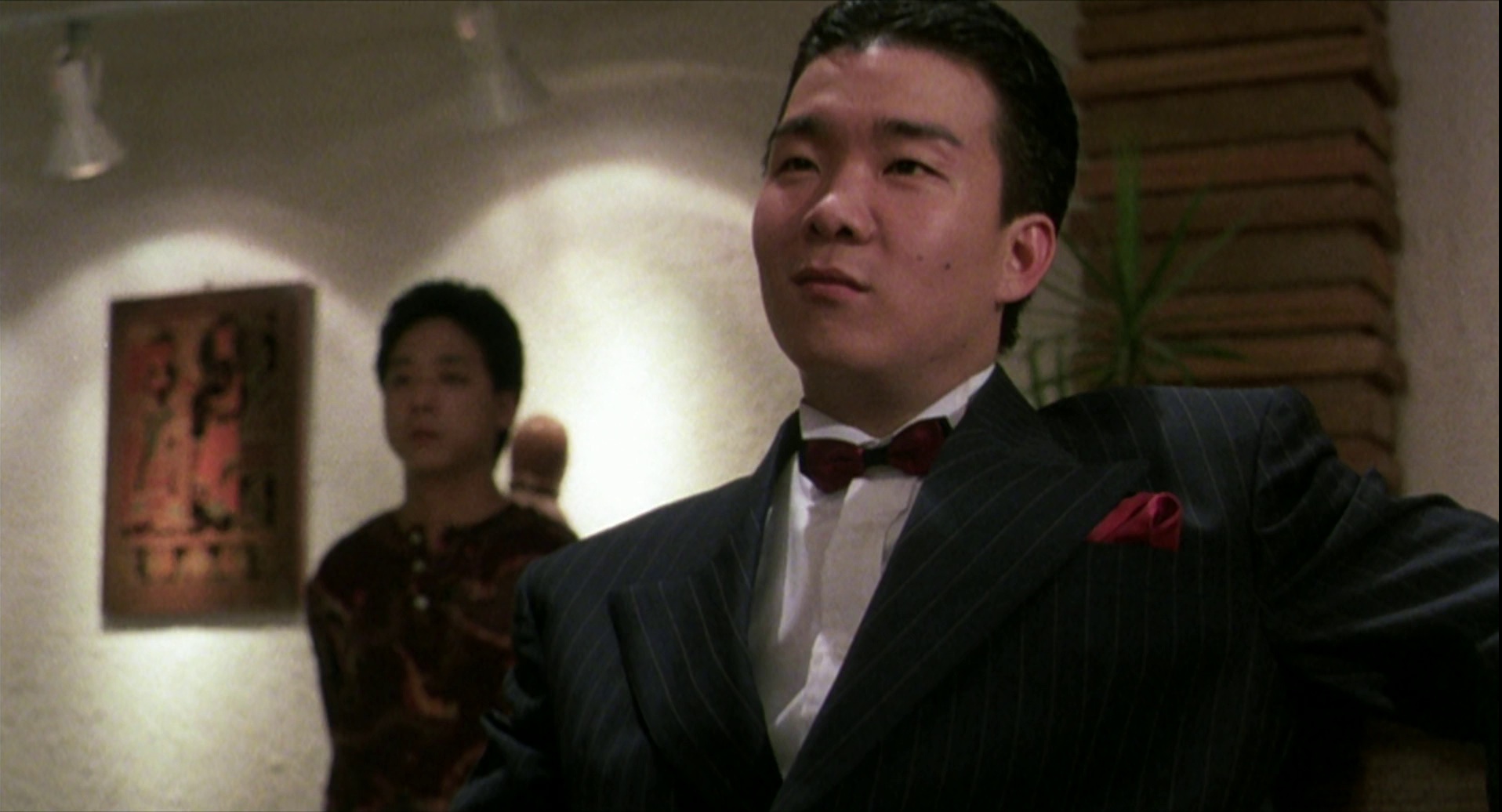 皇家师姐 [国语音轨/中英字幕].Yes,.Madam.1985.Bluray.1080p.DD5.1.x264-DreamHD 7.67GB-6.png