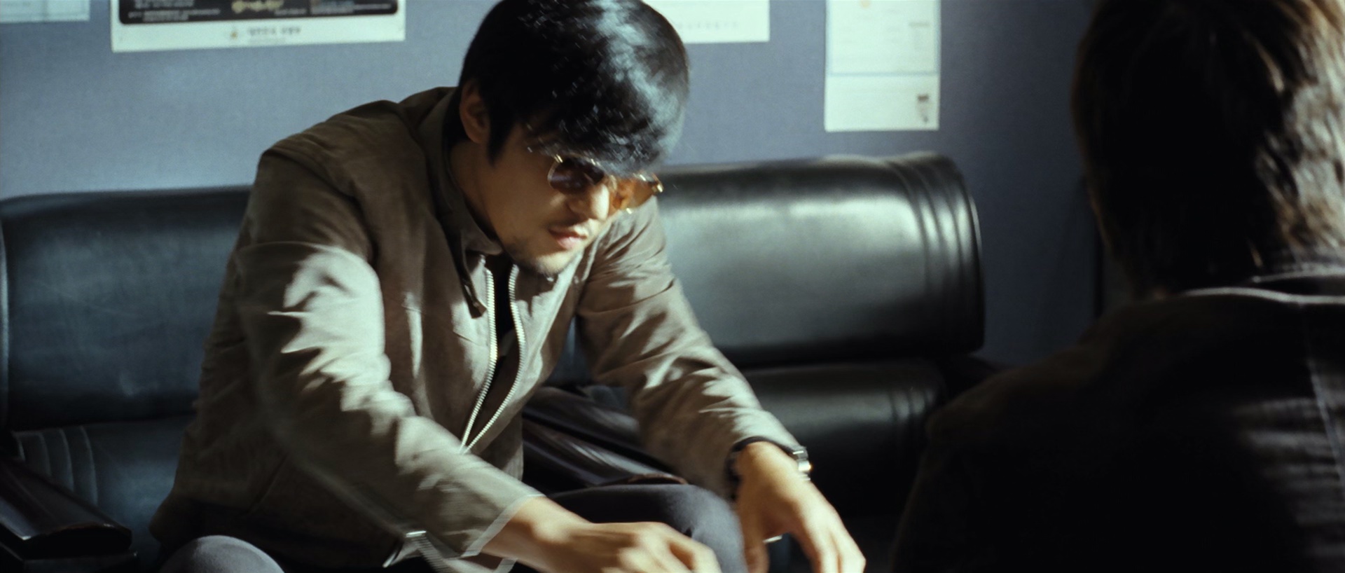 白夜行 [中文字幕].White.Night.2009.BluRay.1080p.DTS-HD.MA.5.1.x265.10bit-DreamHD 10.18GB-3.png
