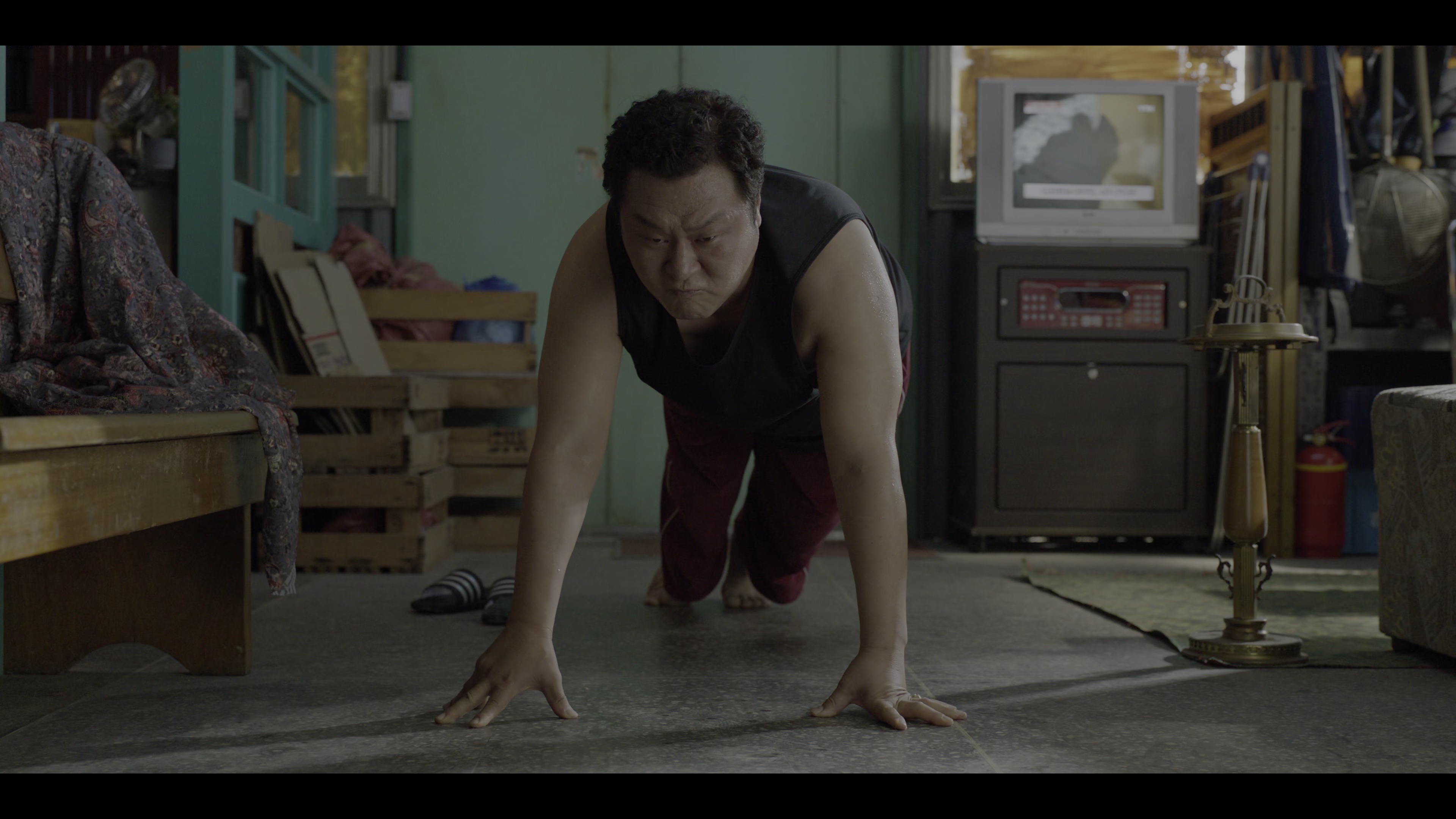 人夫总动员 [简繁英字幕].Husbands.in.Action.2026.2160p.NF.WEB-DL.DDP.5.1.Atmos.HDR10.H.265-DreamHD 15.29GB-2.png