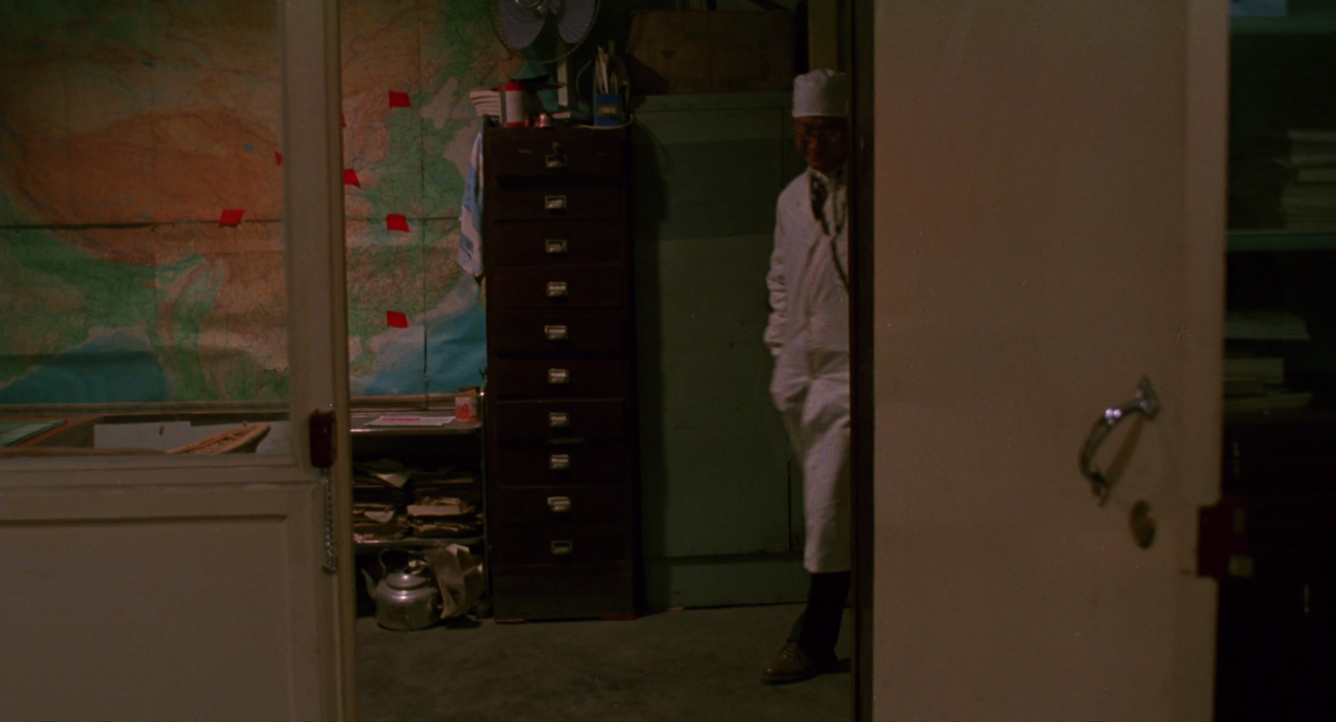 背靠背，脸对脸 [国语音轨/简繁英字幕].Back.to.Back.Face.to.Face.1994.BluRay.1080p.LPCM.1.0.x265.10bit-DreamHD 8.09GB-7.png