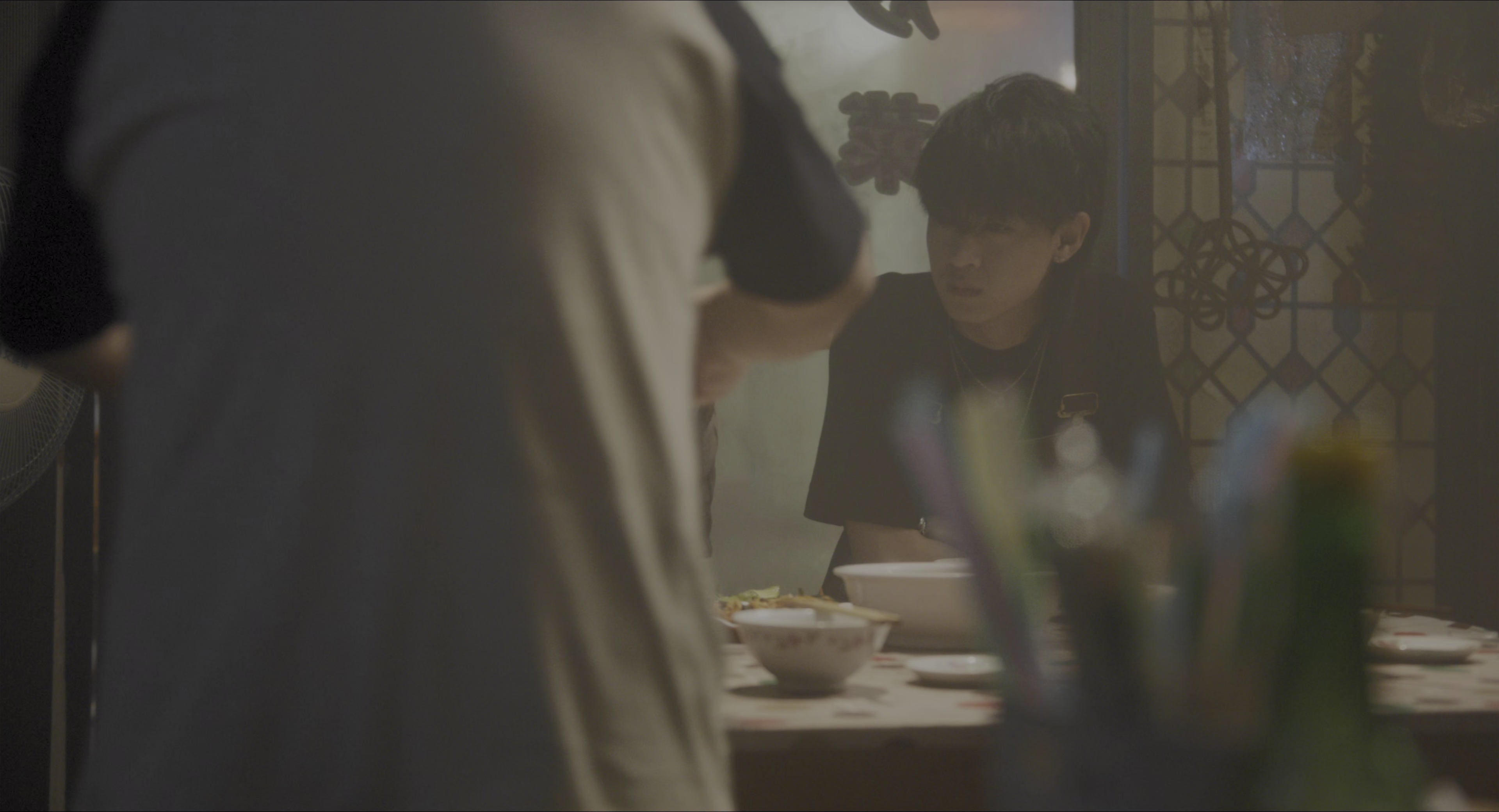 喜欢上“欠欠”的你 [国语配音/中文字幕].Love.Go.Go.Go!.2026.2160p.WEB-DL.H.265.HDR.DDP5.1.2Audios-PandaQT 10.31GB-3.png