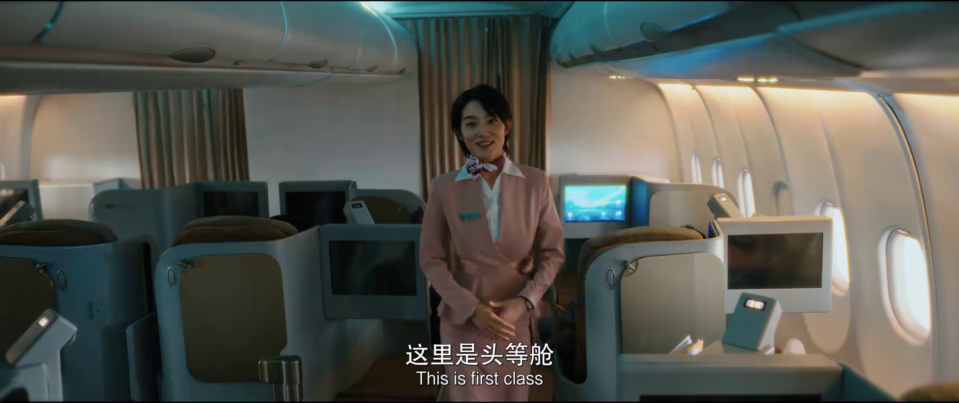万米危机 [国语配音/中文字幕].Wings.of.Dread.2026.1080p.WEB-DL.H264.AAC-QuickIO 0.61GB-3.png